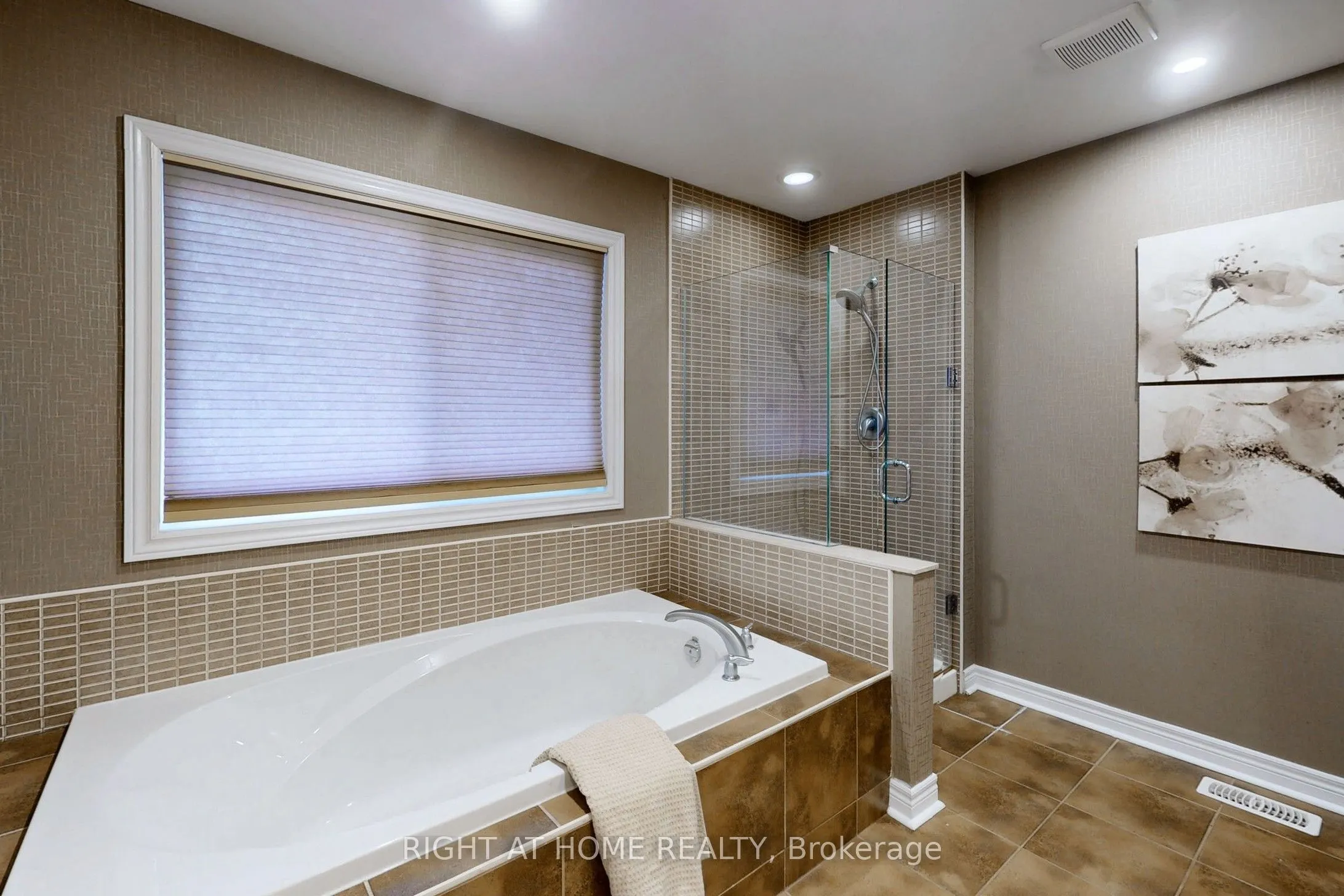 78 Middlecote Drive