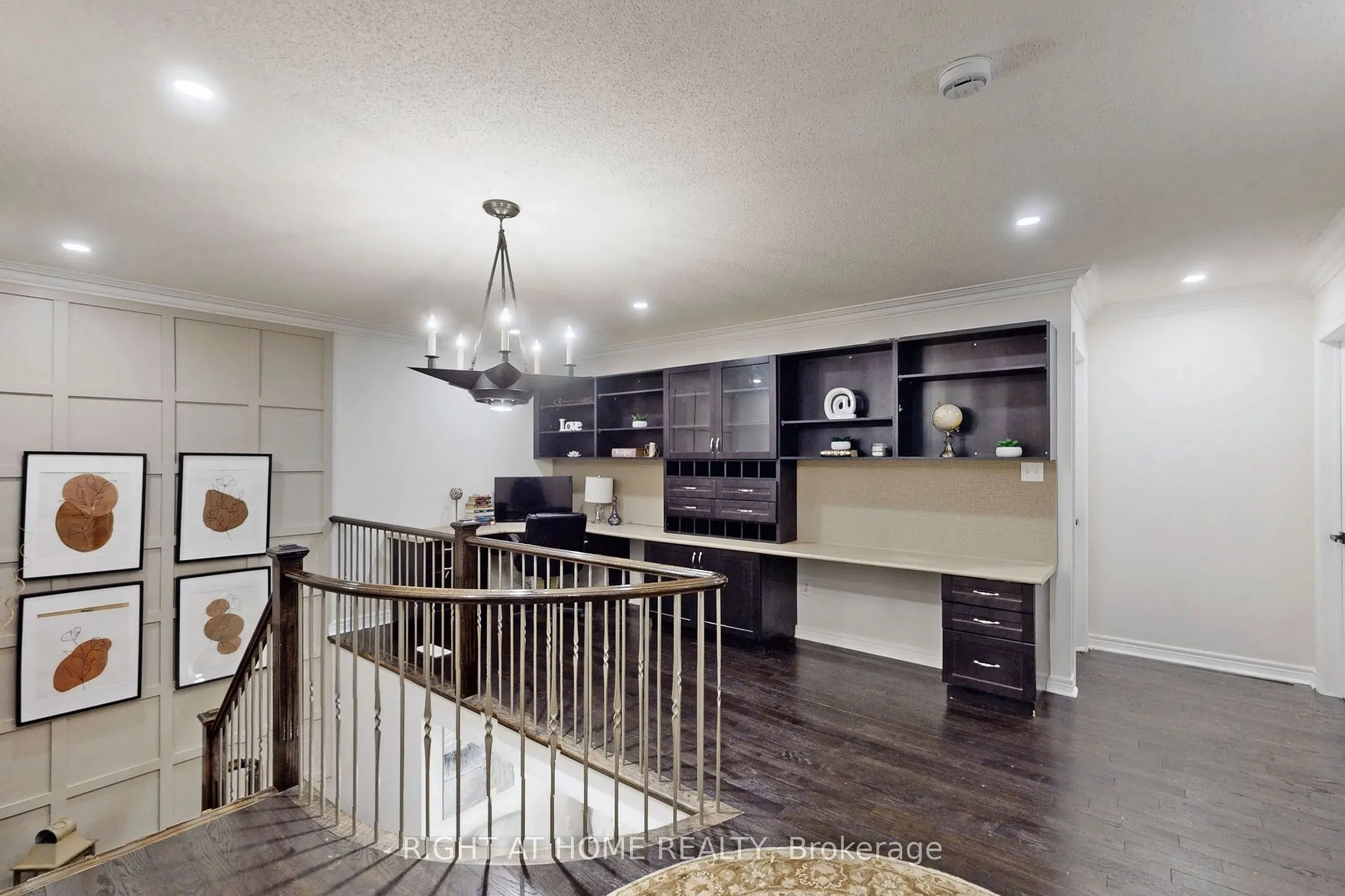 78 Middlecote Drive