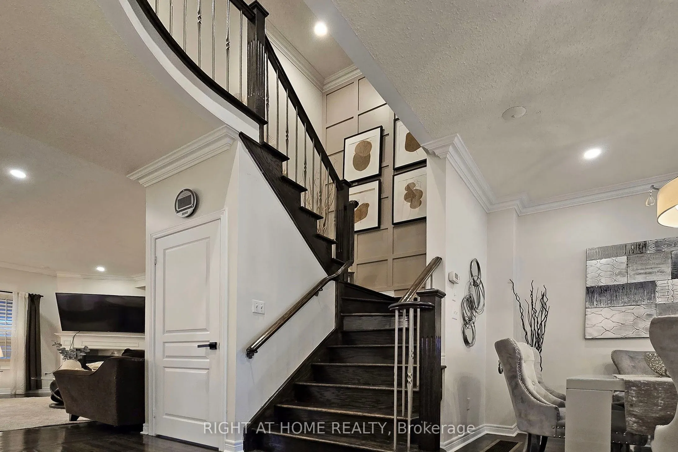 78 Middlecote Drive