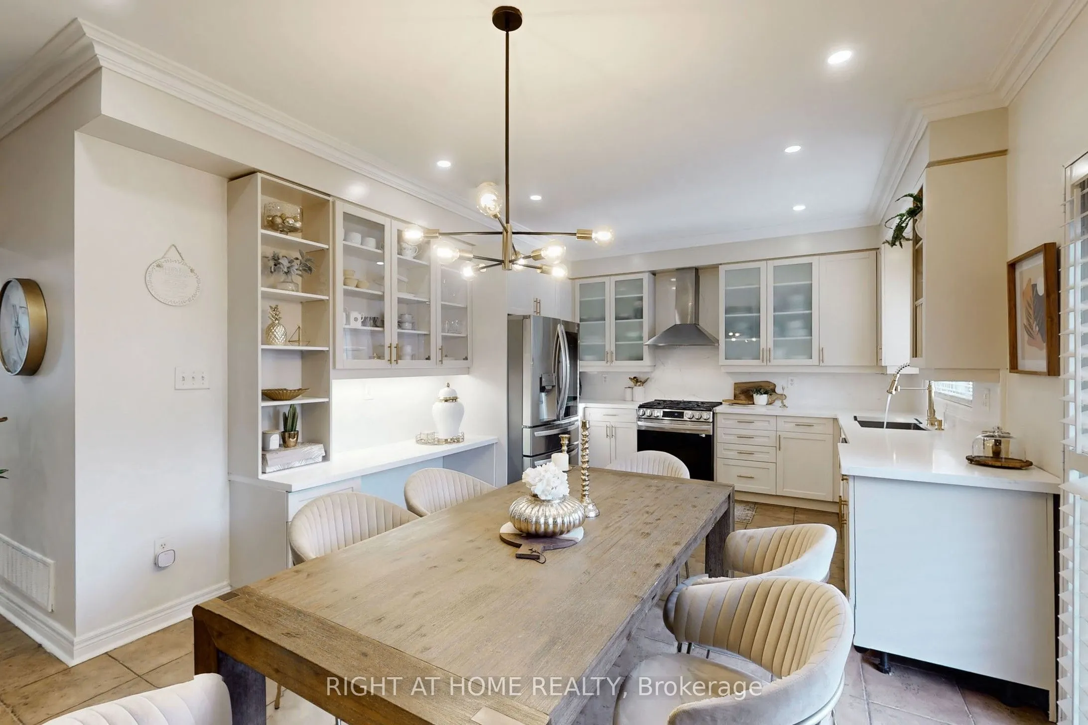 78 Middlecote Drive