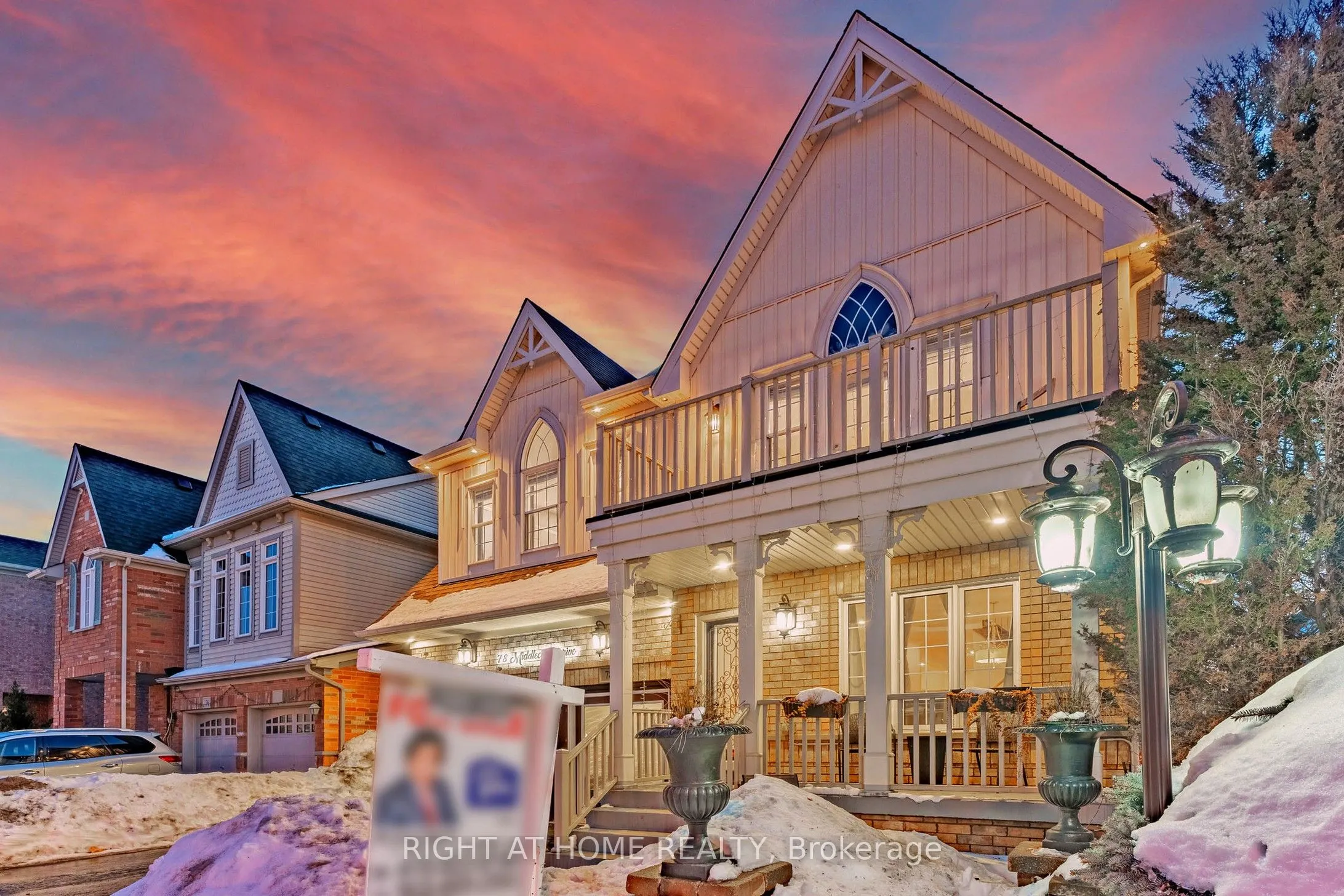 78 Middlecote Drive