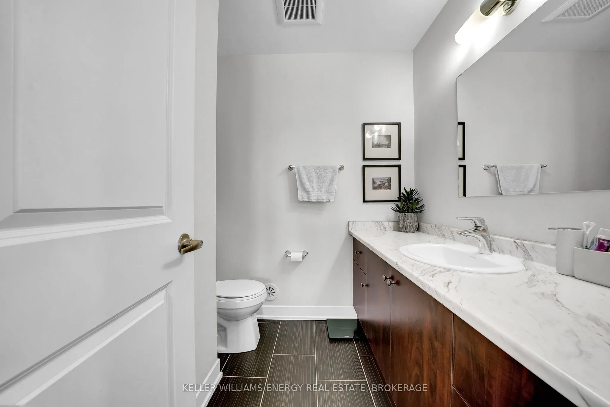 15 Shawfield Way, #83