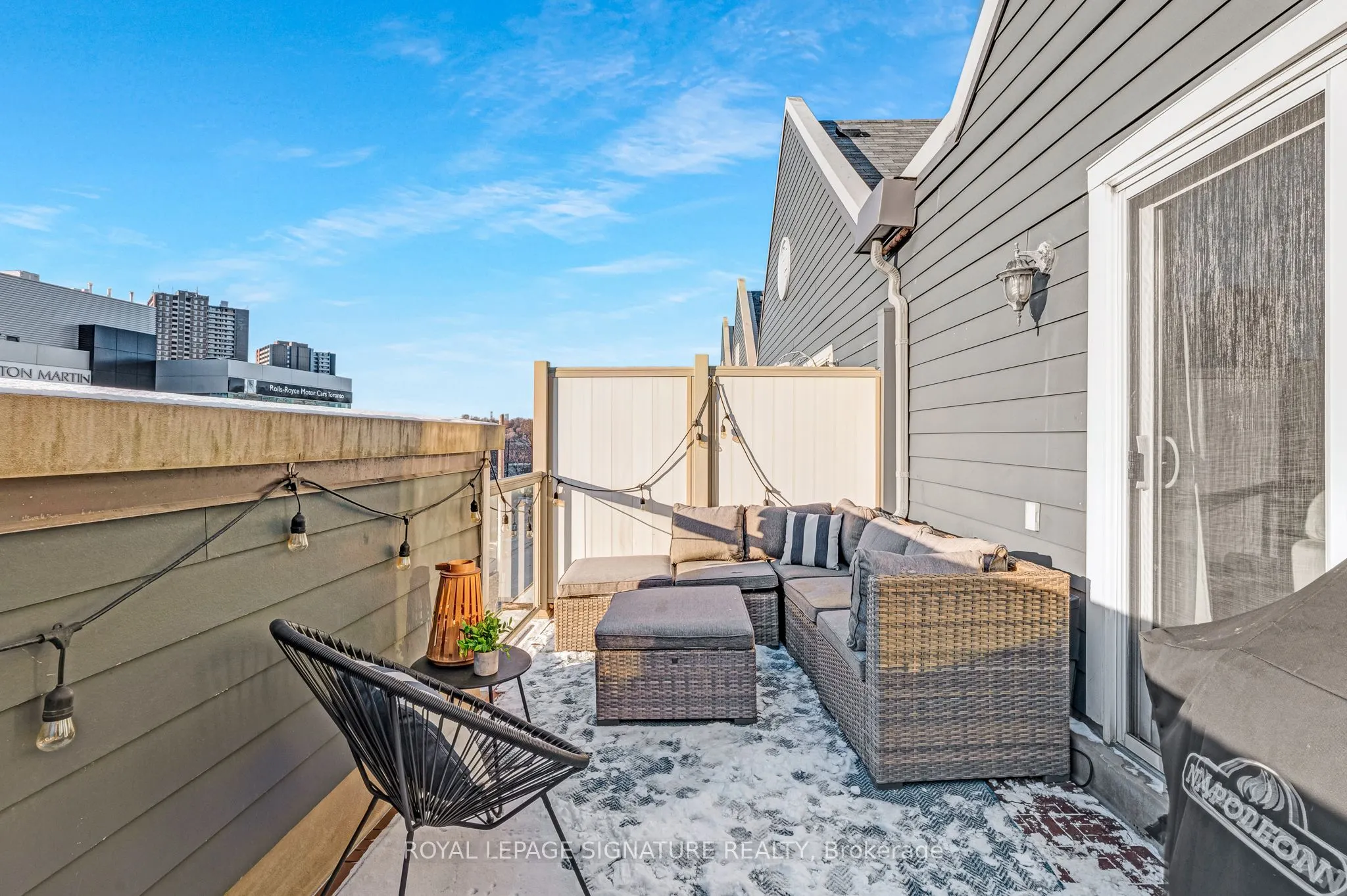 22 Frances Loring Lane, #1