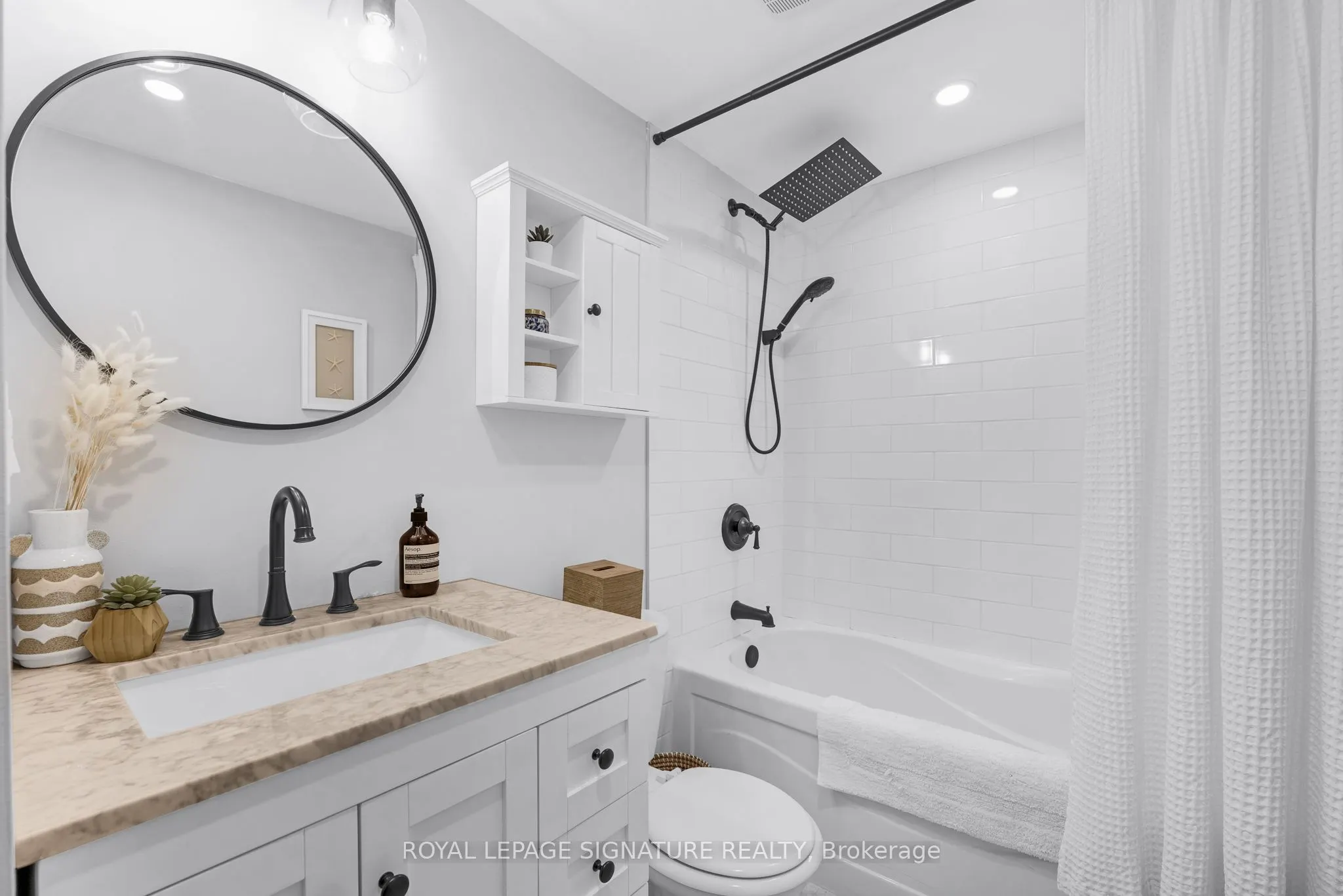 22 Frances Loring Lane, #1