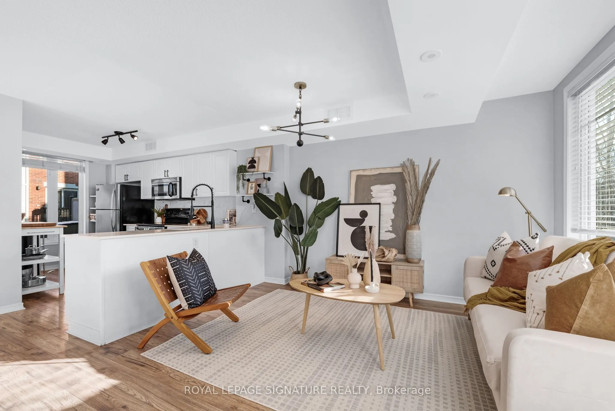 22 Frances Loring Lane, #1