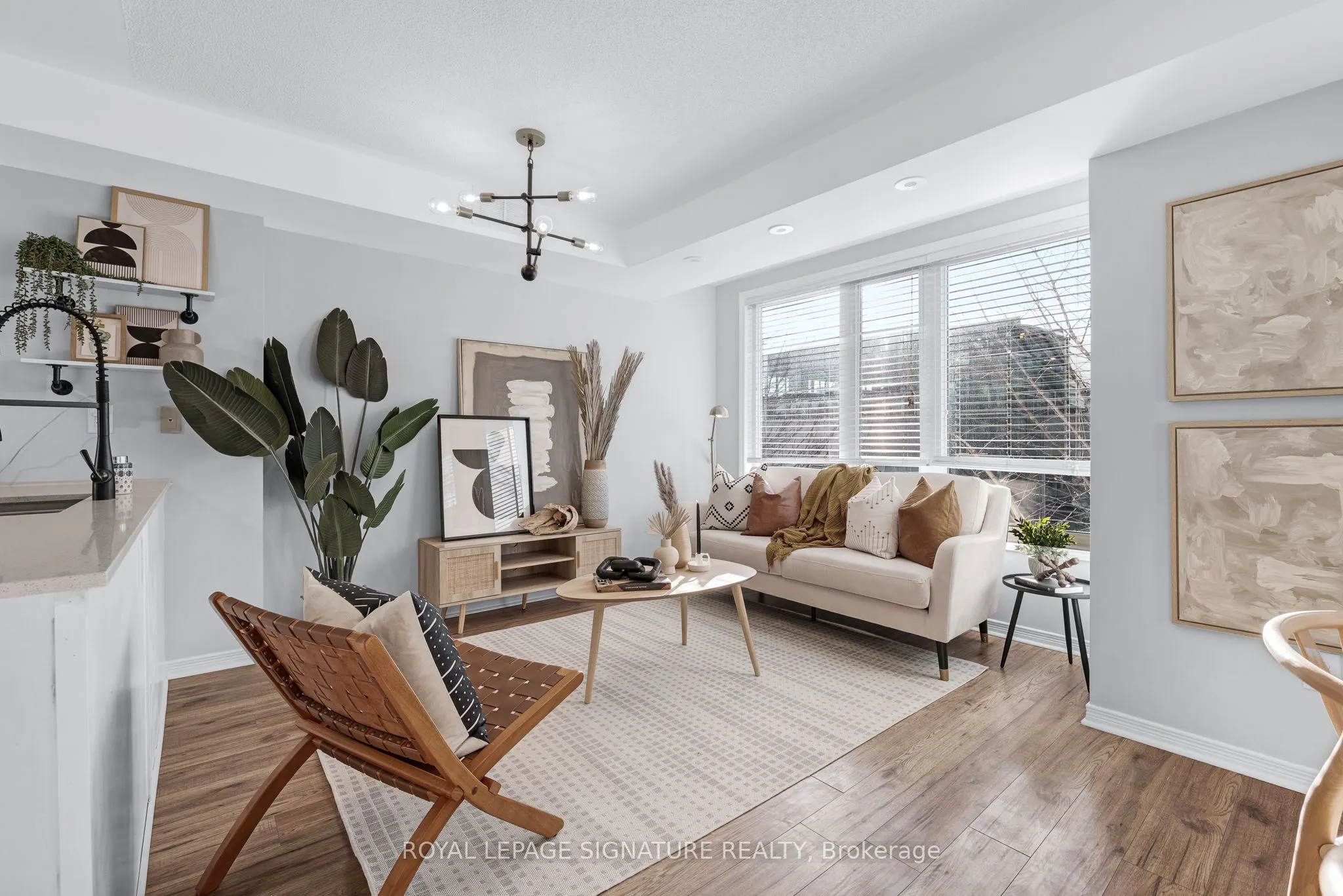 22 Frances Loring Lane, #1