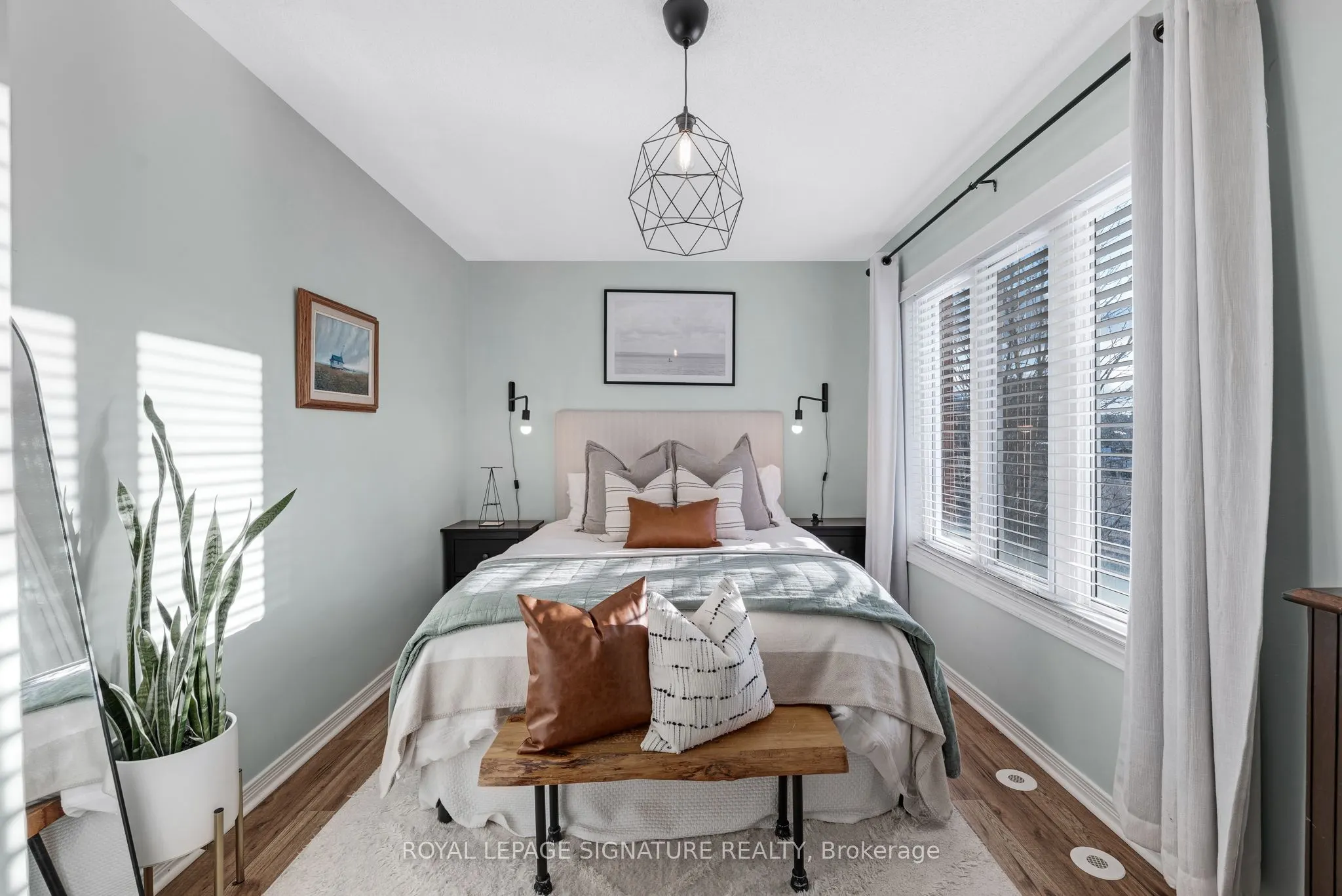 22 Frances Loring Lane, #1