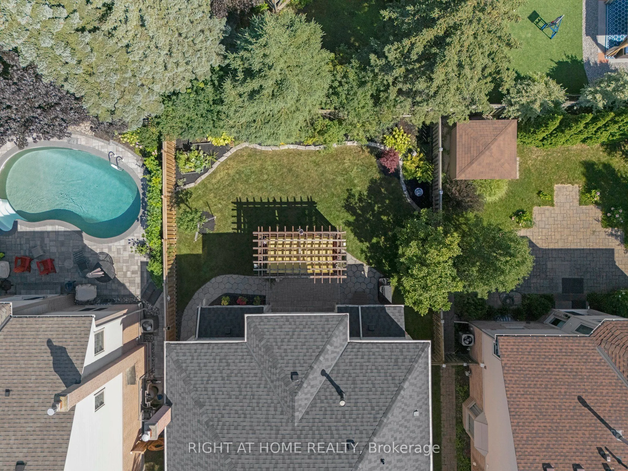 18 Kennett Drive