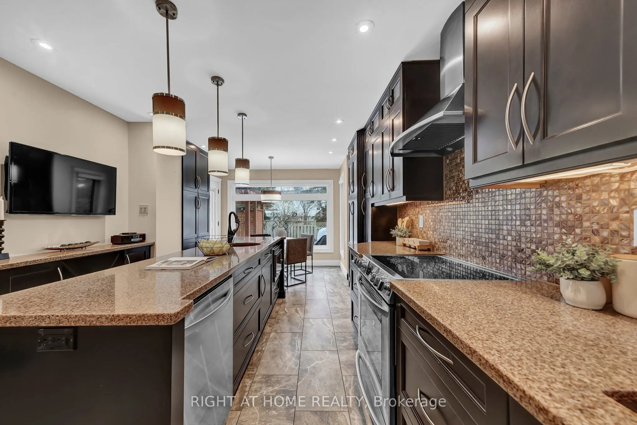 18 Kennett Drive