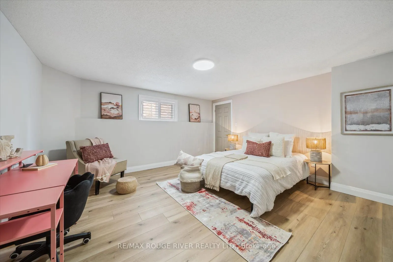 448 West Scugog Lane