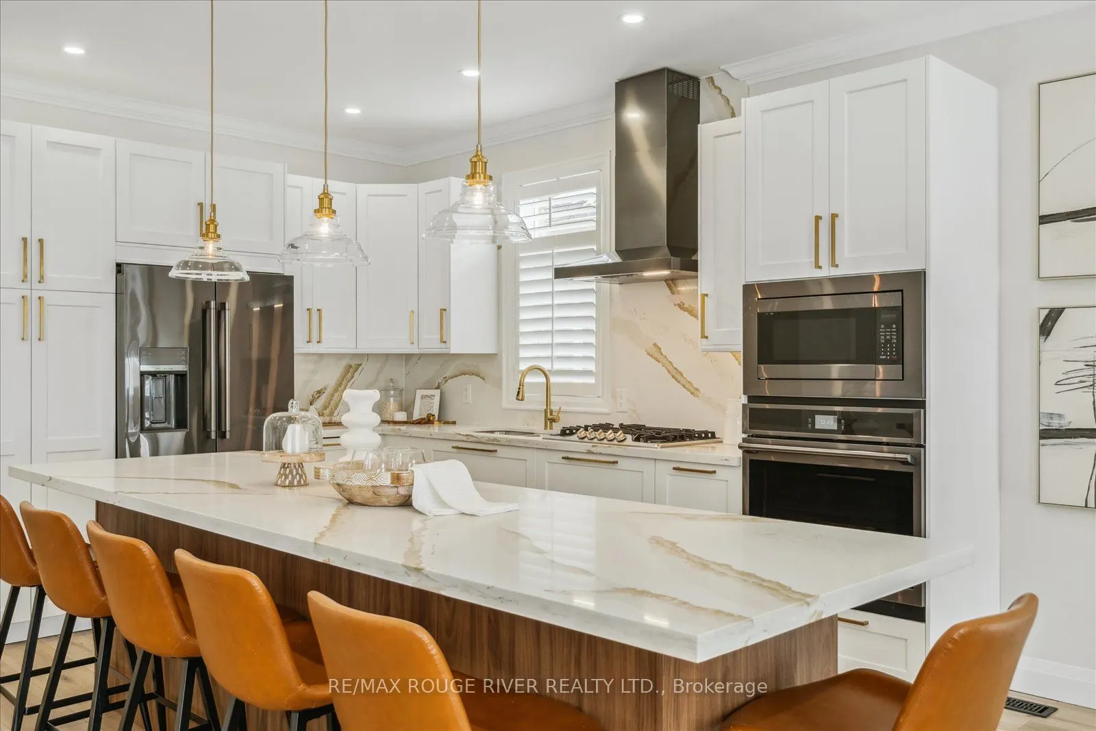 448 West Scugog Lane