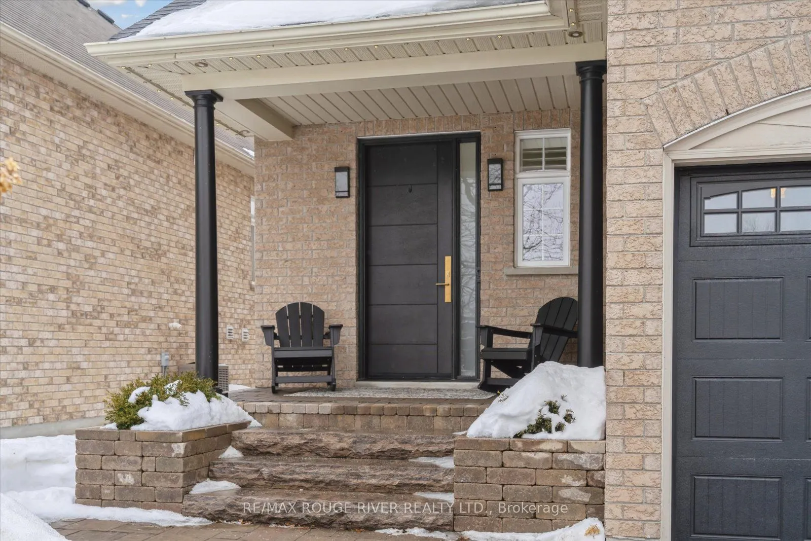 448 West Scugog Lane
