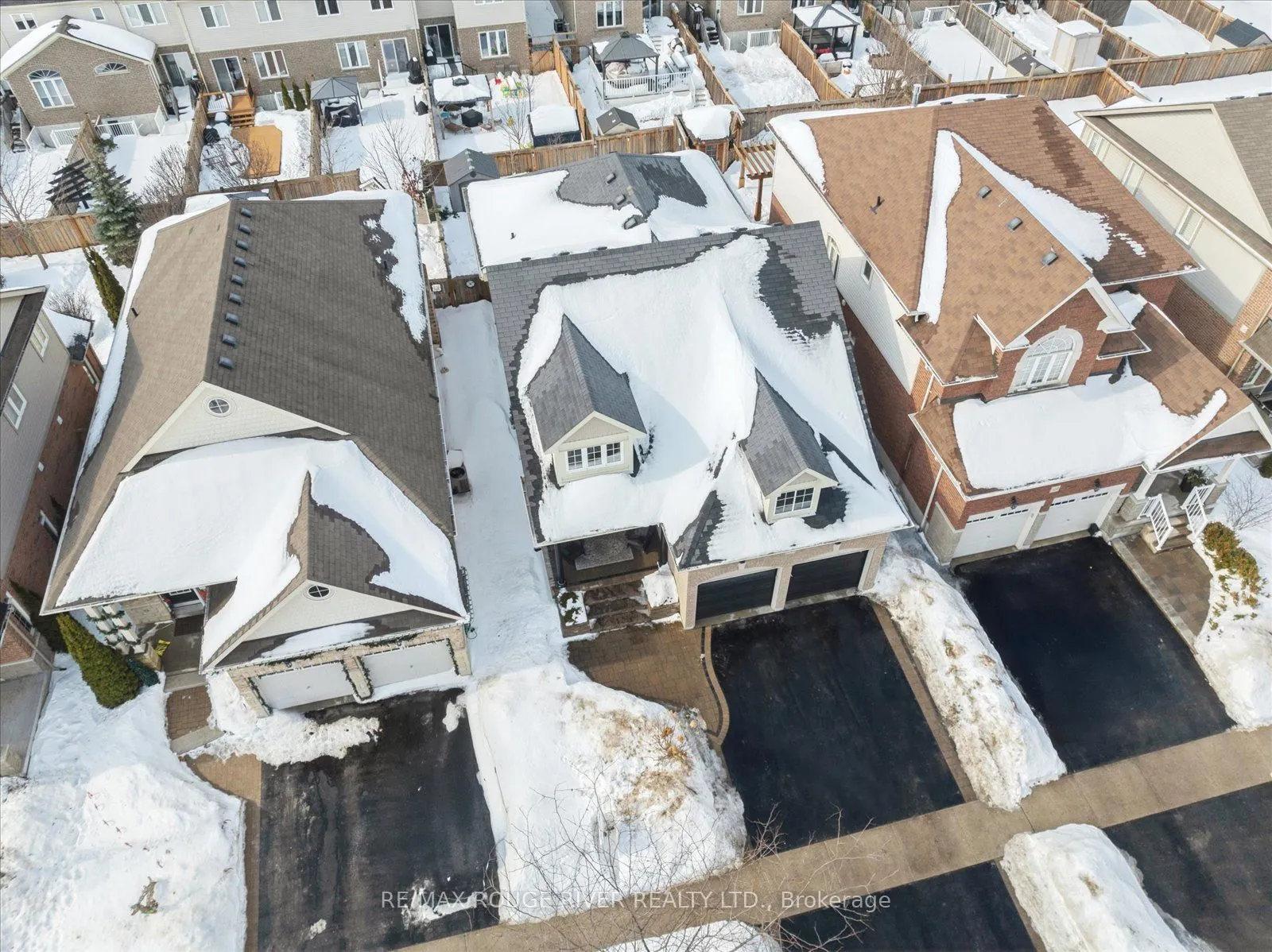 448 West Scugog Lane
