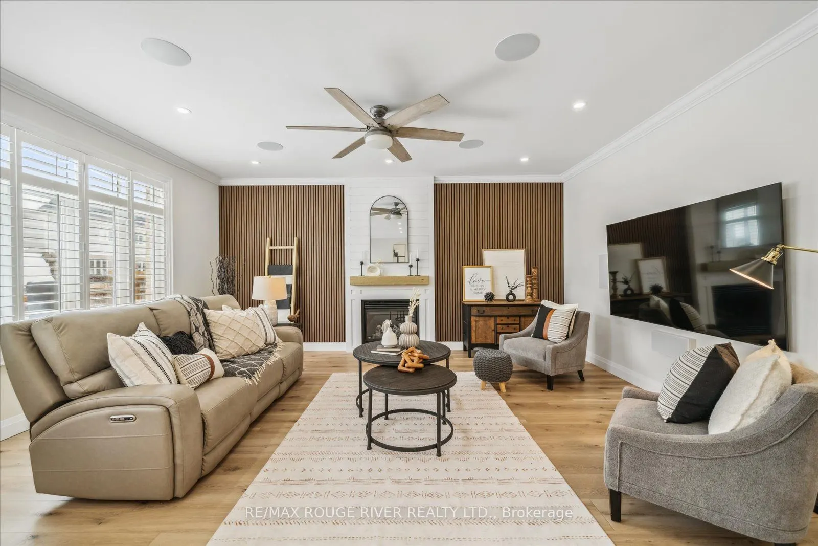 448 West Scugog Lane