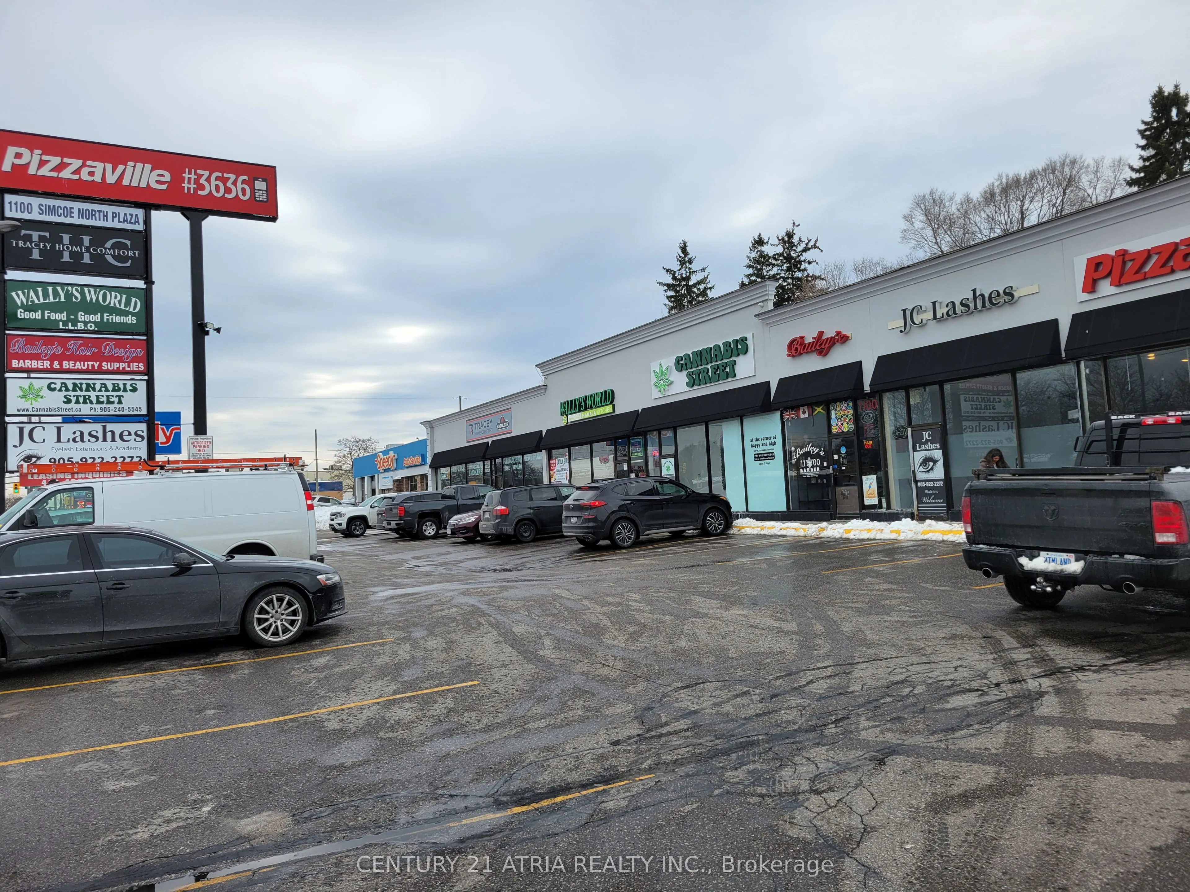 1100 Simcoe Street N, #1