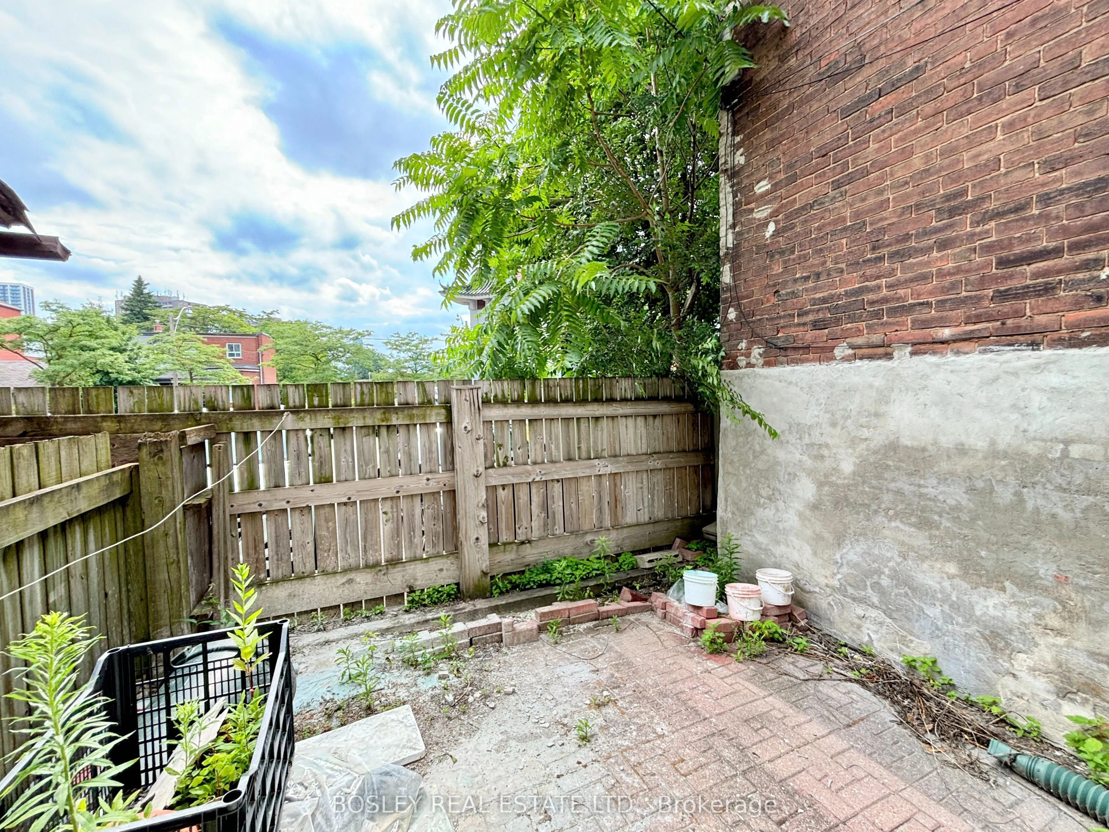 362 Broadview Avenue