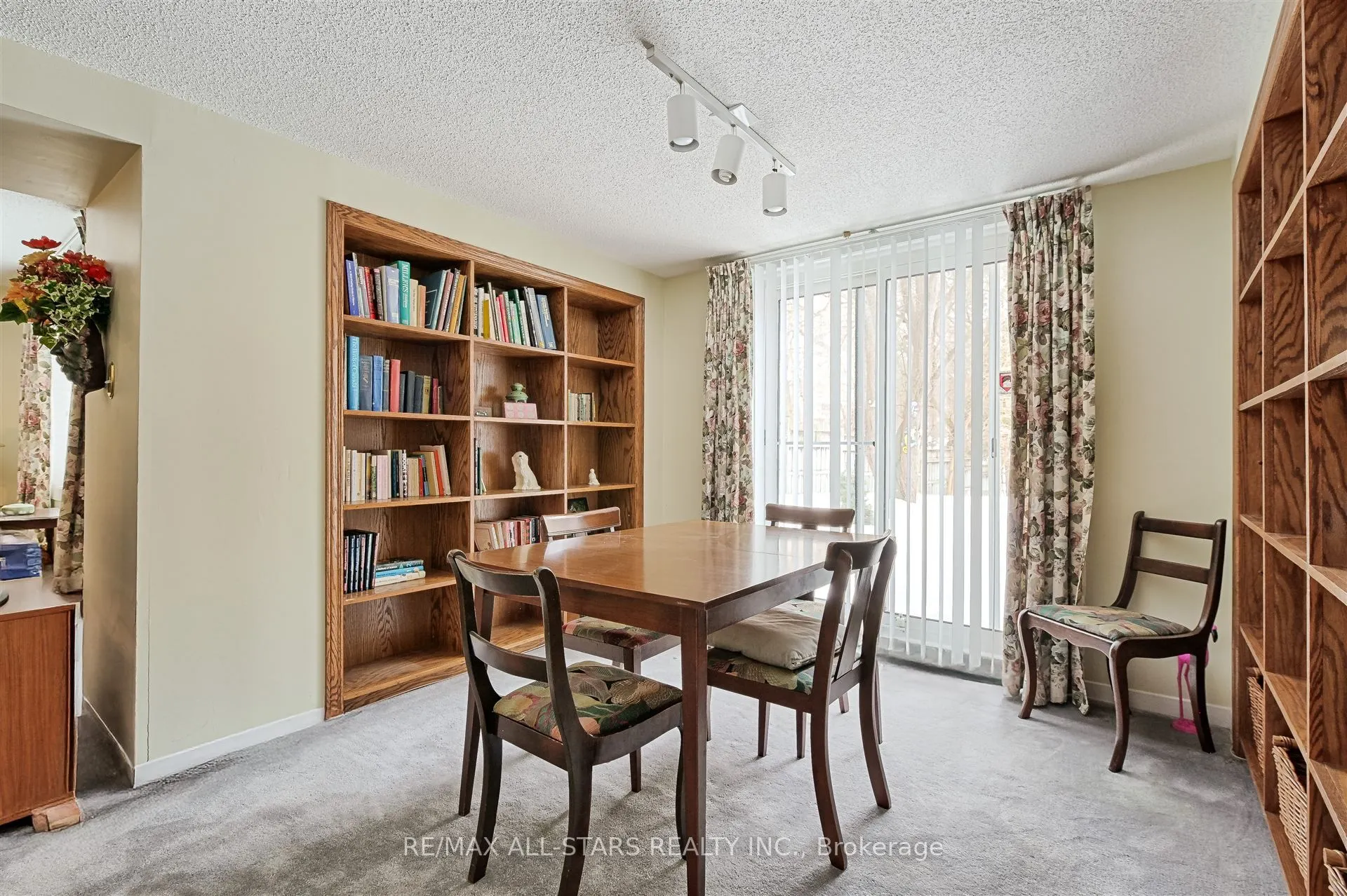 12 Karen Ann Crescent