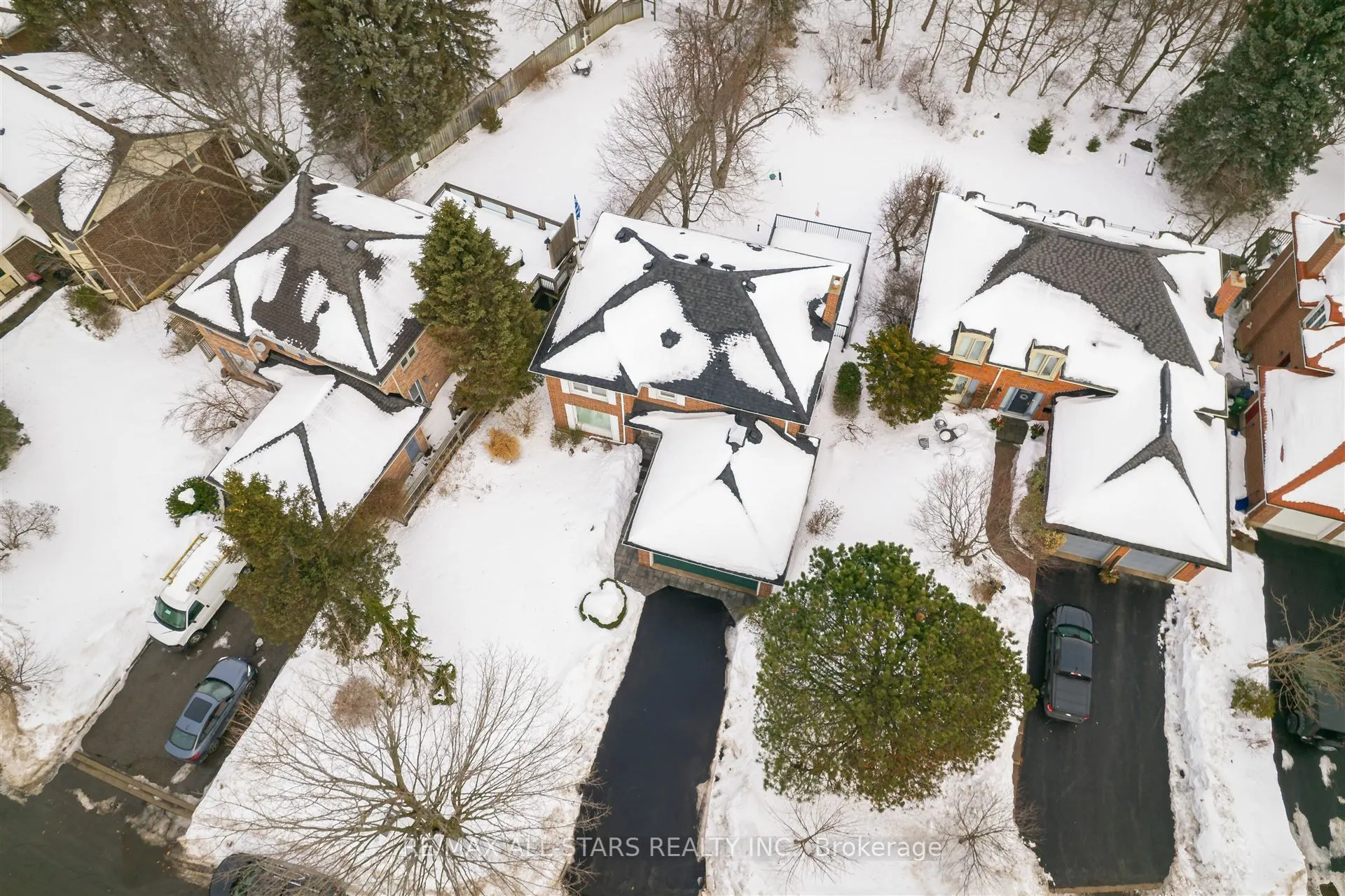 12 Karen Ann Crescent