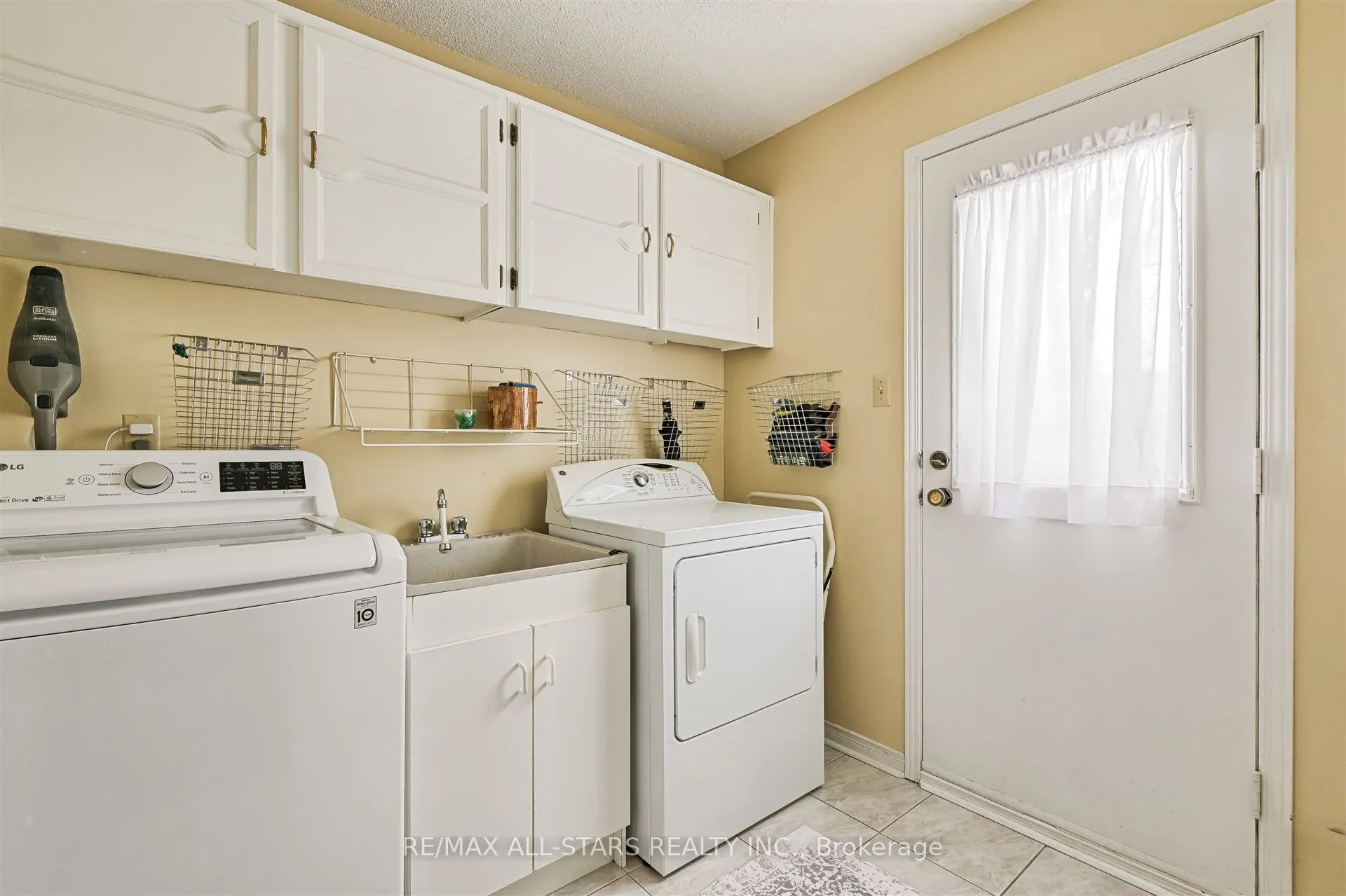 12 Karen Ann Crescent