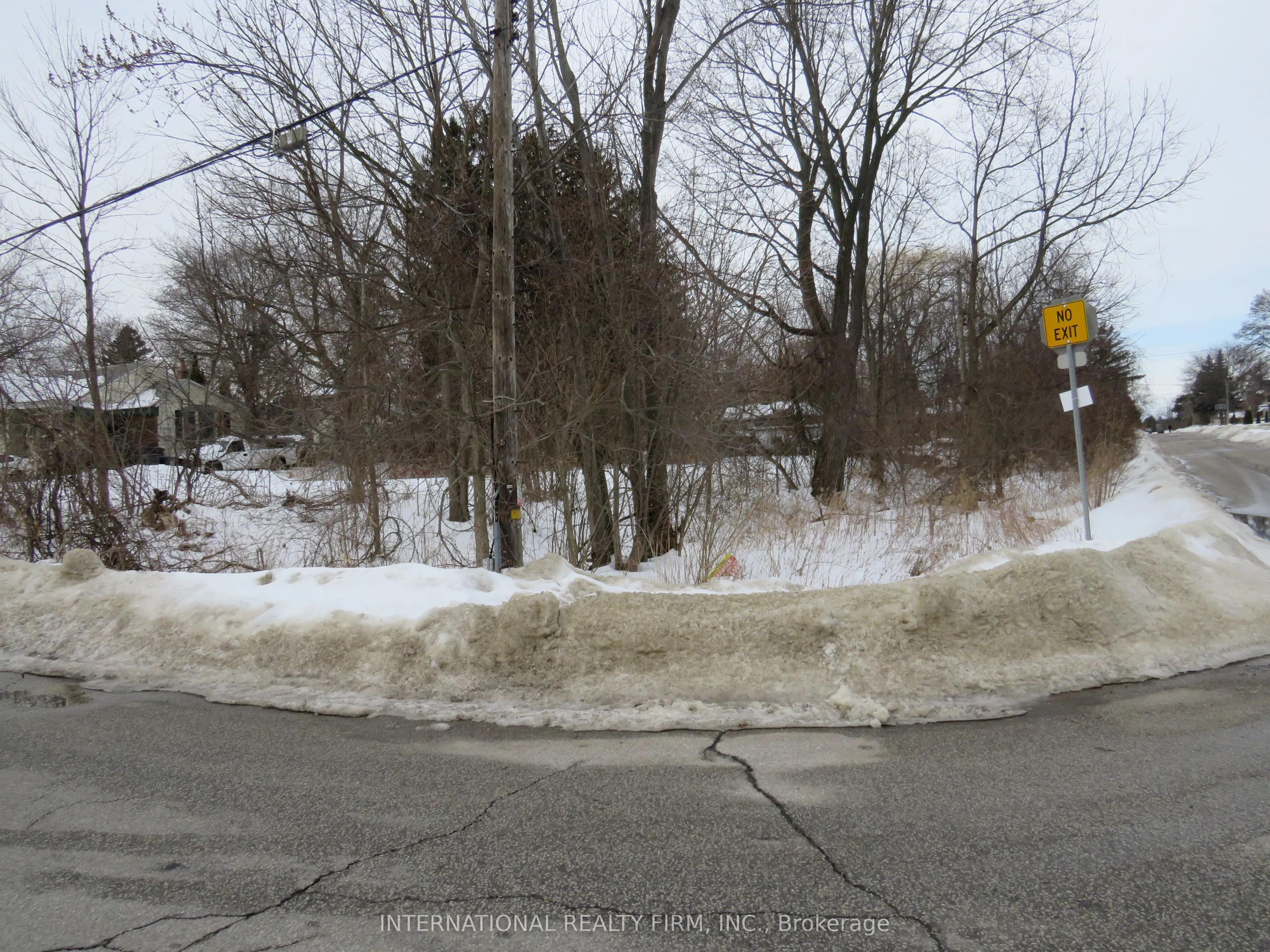 98 Euclid Avenue