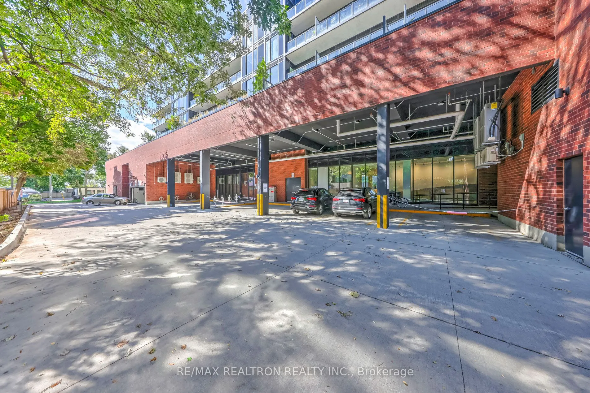 2799 Kingston Road, #907