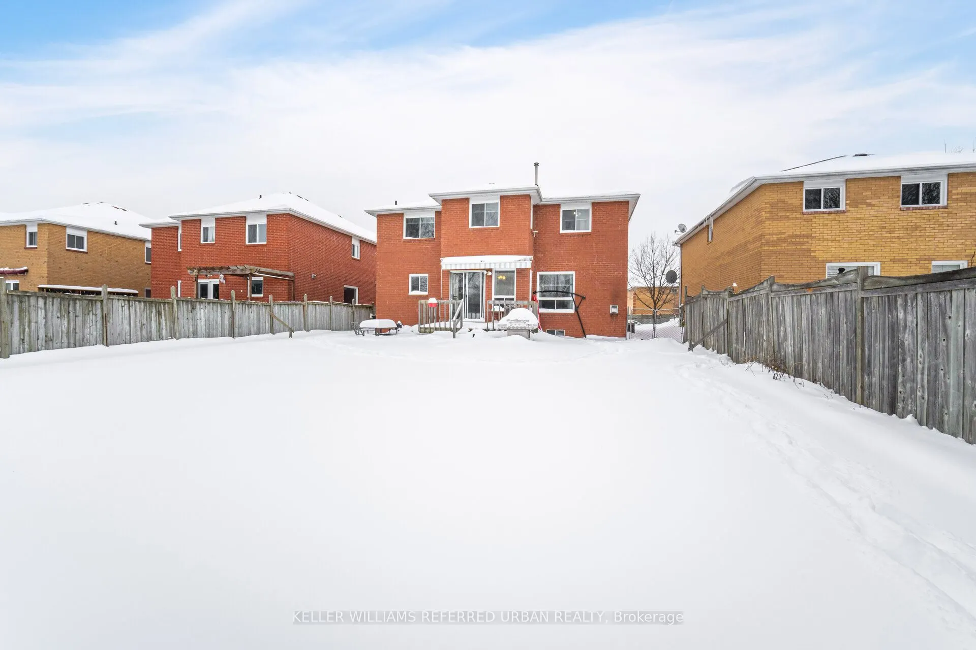 7 Holmes Crescent