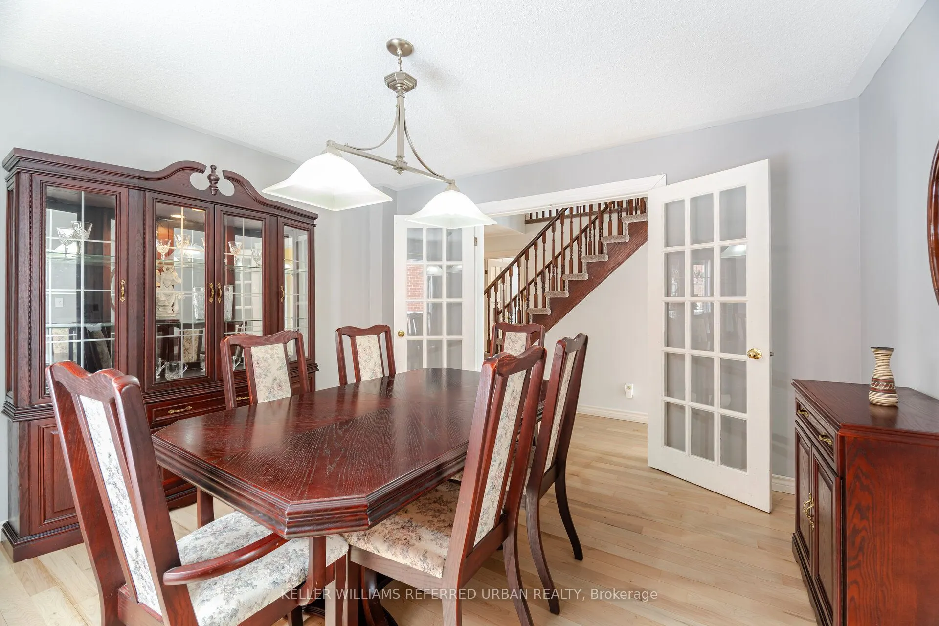 7 Holmes Crescent