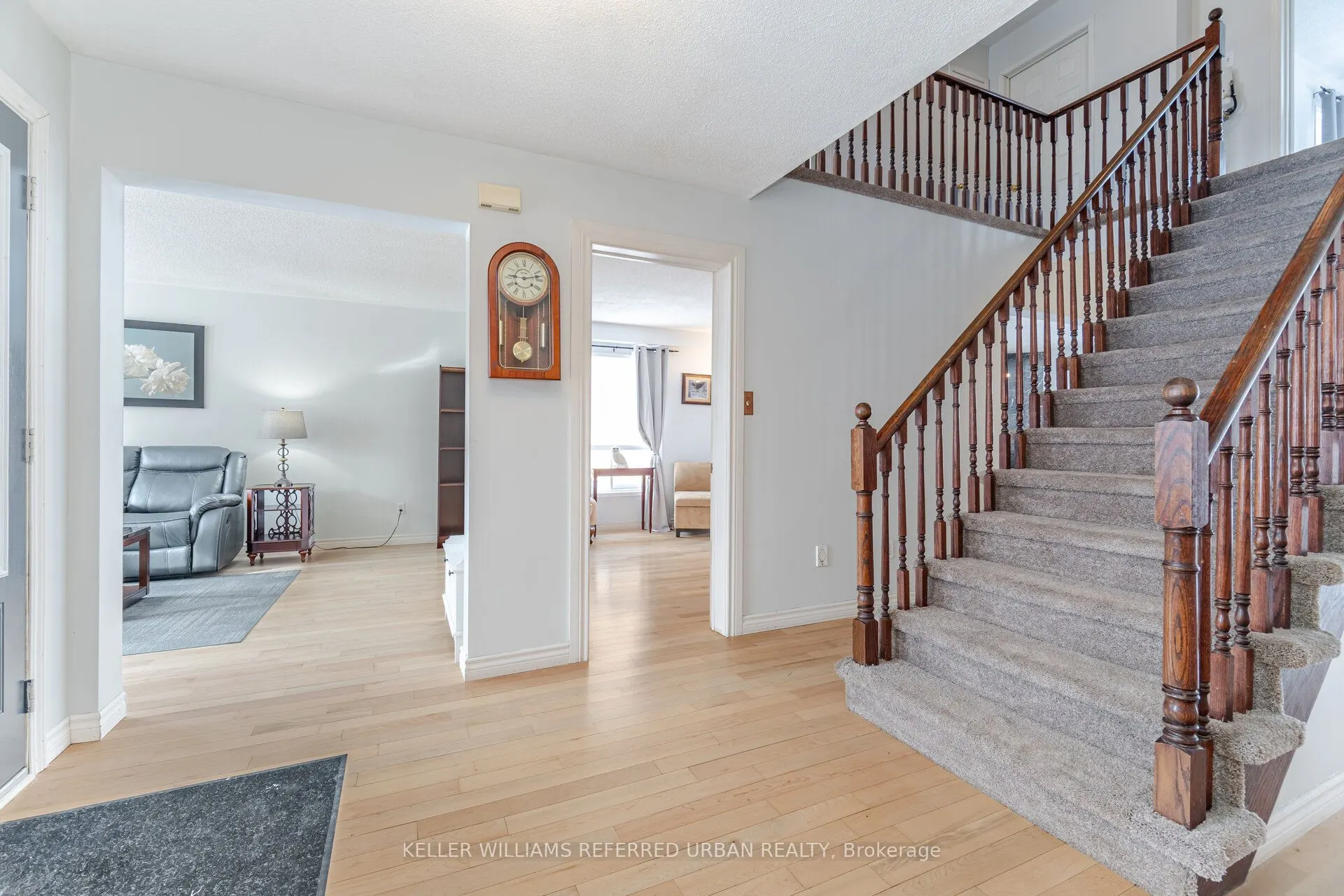 7 Holmes Crescent