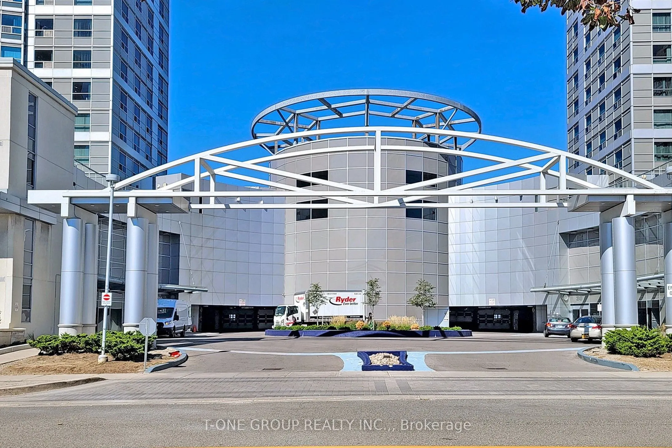 36 LEE CENTRE Drive, #2311