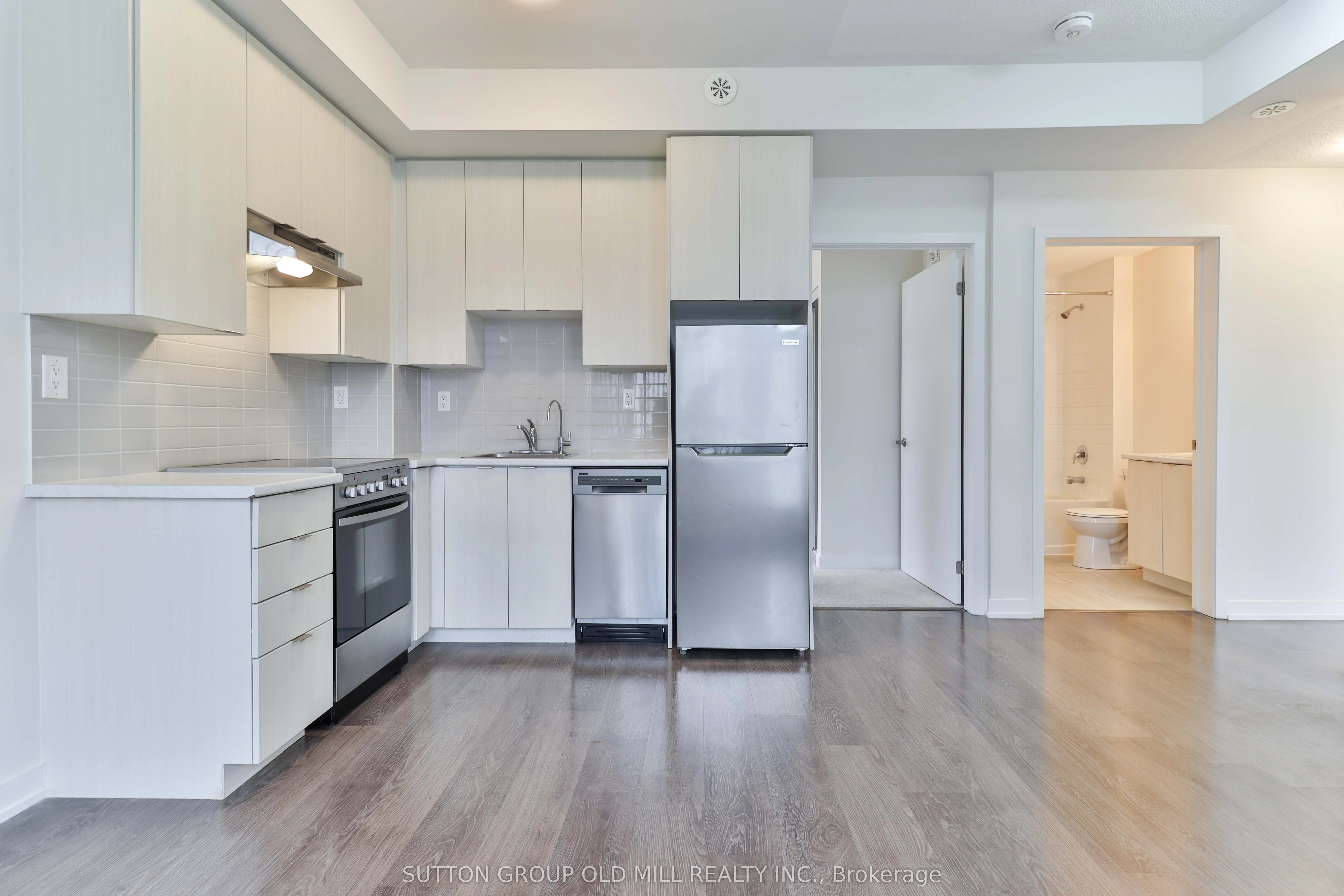 5155 Sheppard Avenue E, #103