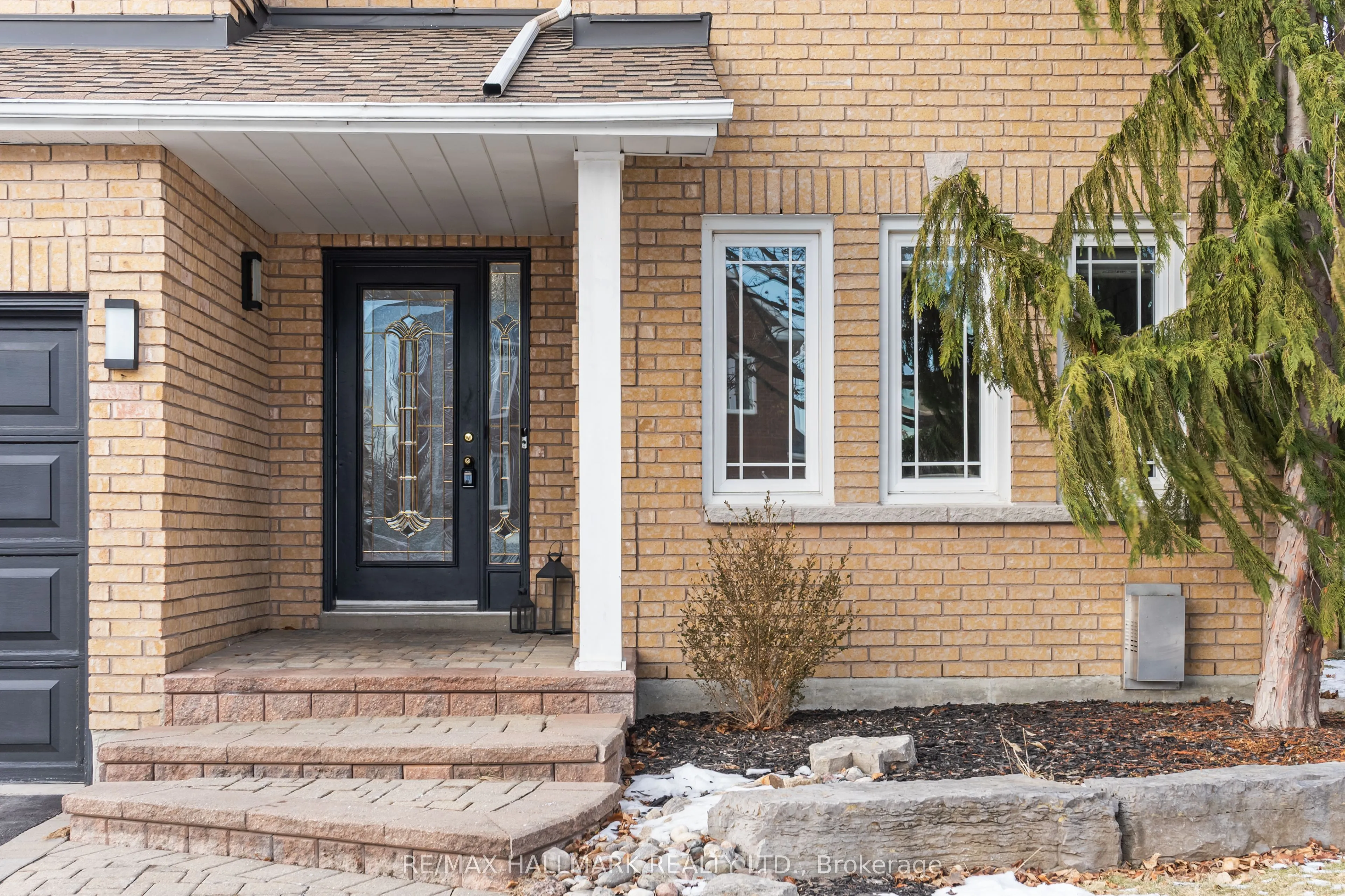 12 Donald Wilson Street