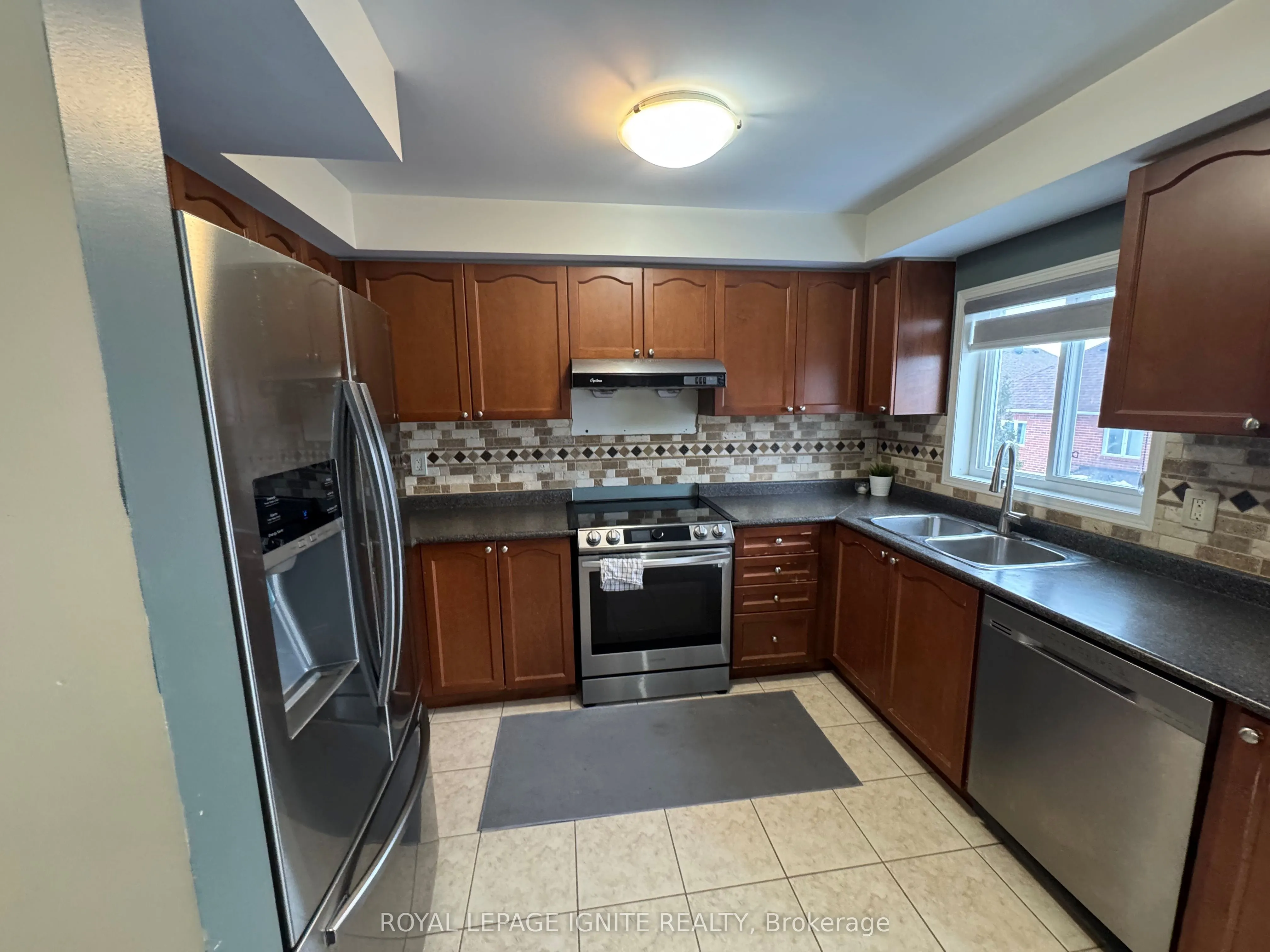 72 Oakins Lane #36