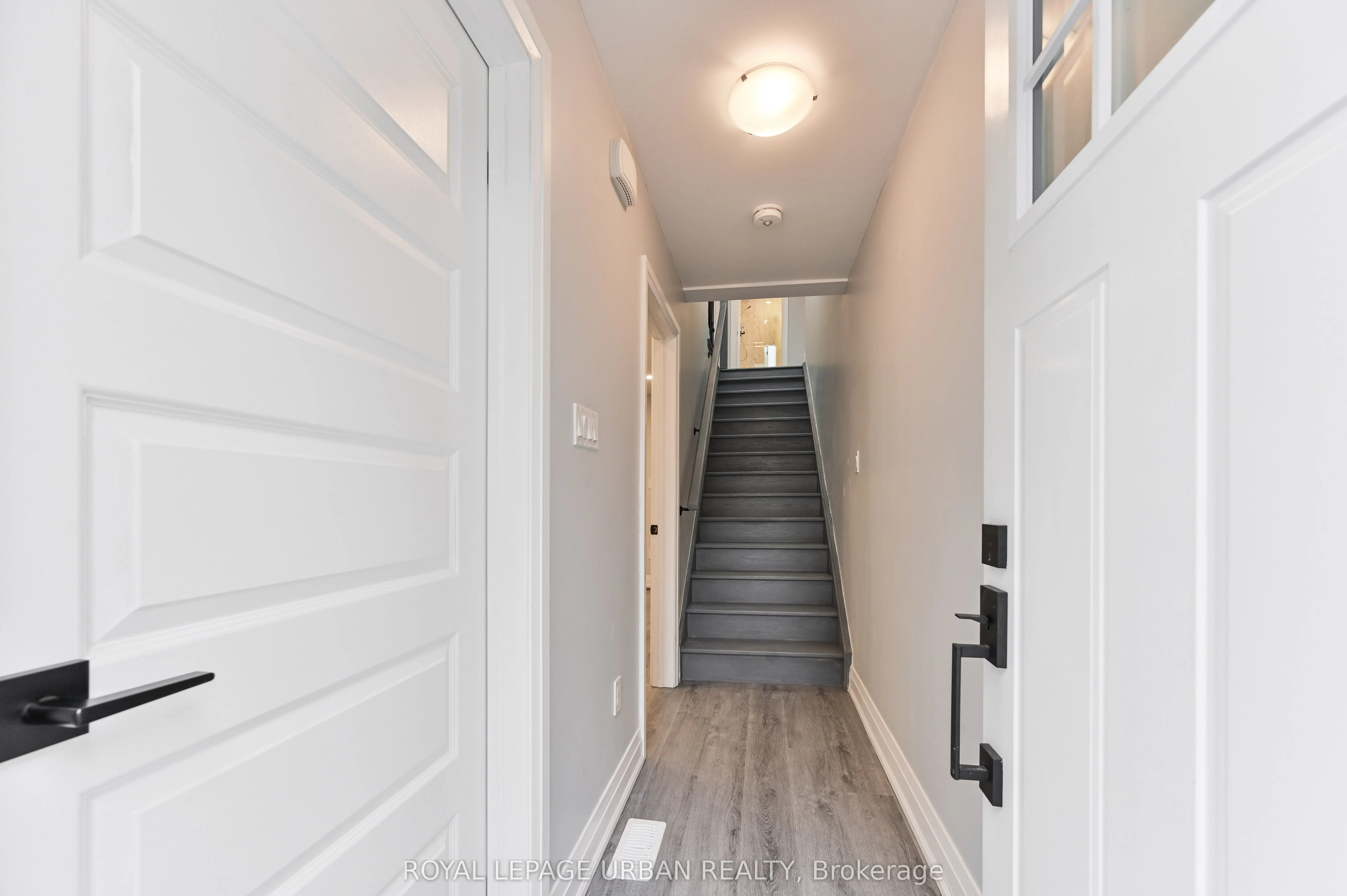 208 Woodbine Avenue