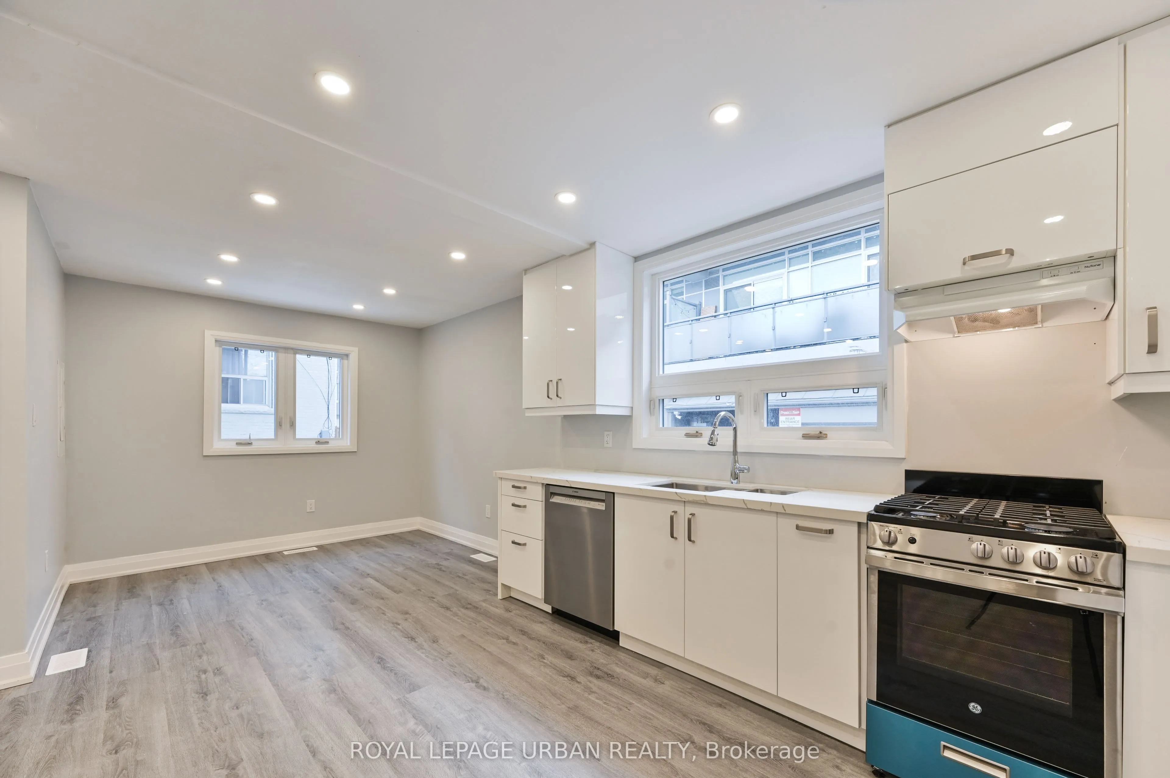 208 Woodbine Avenue