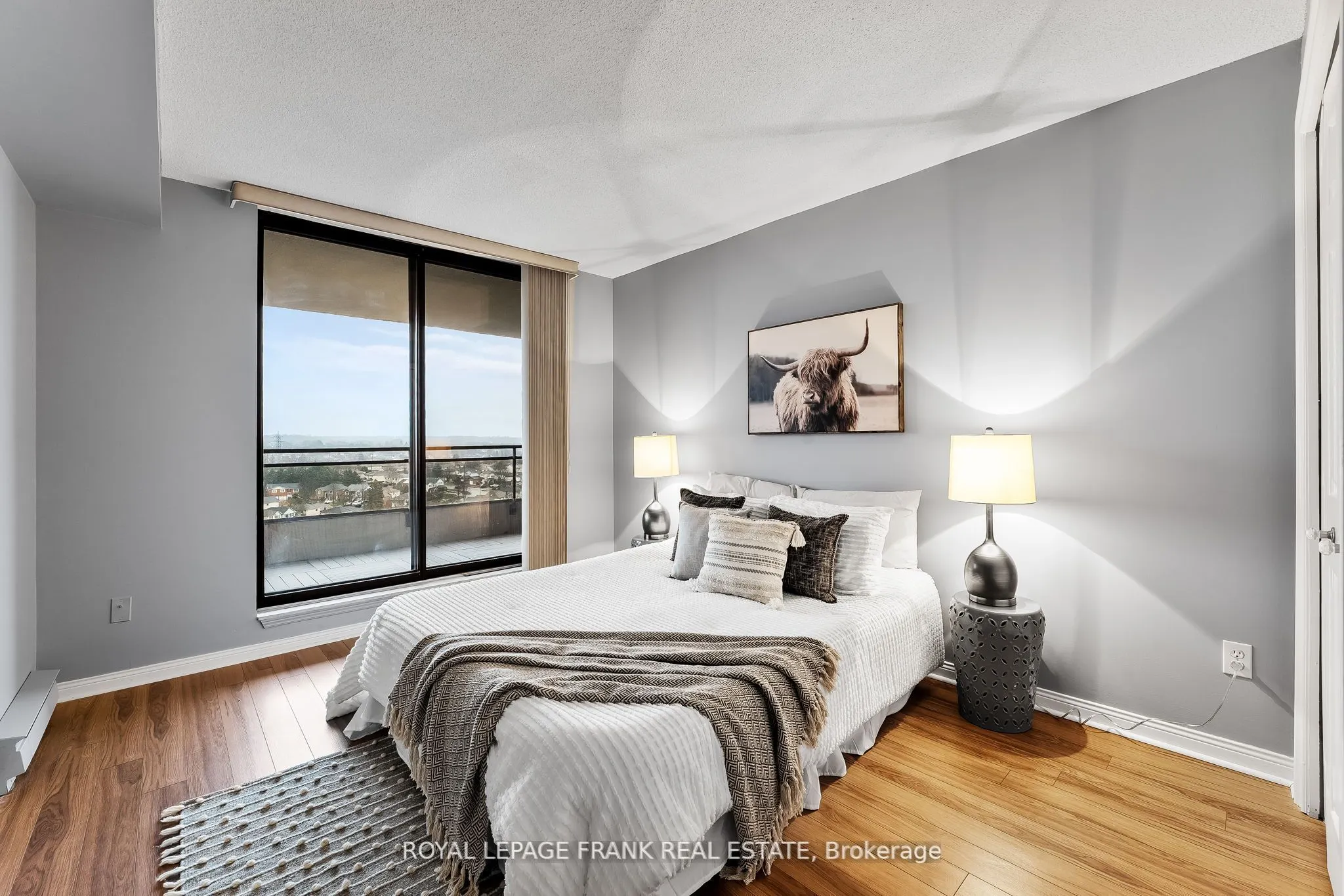 900 Wilson Road N, #1204