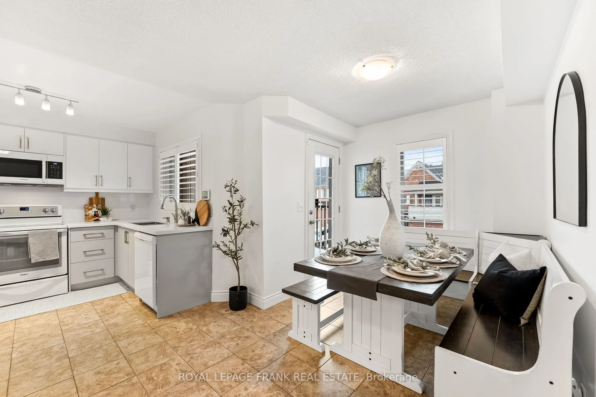 65 Sprucedale Way #31