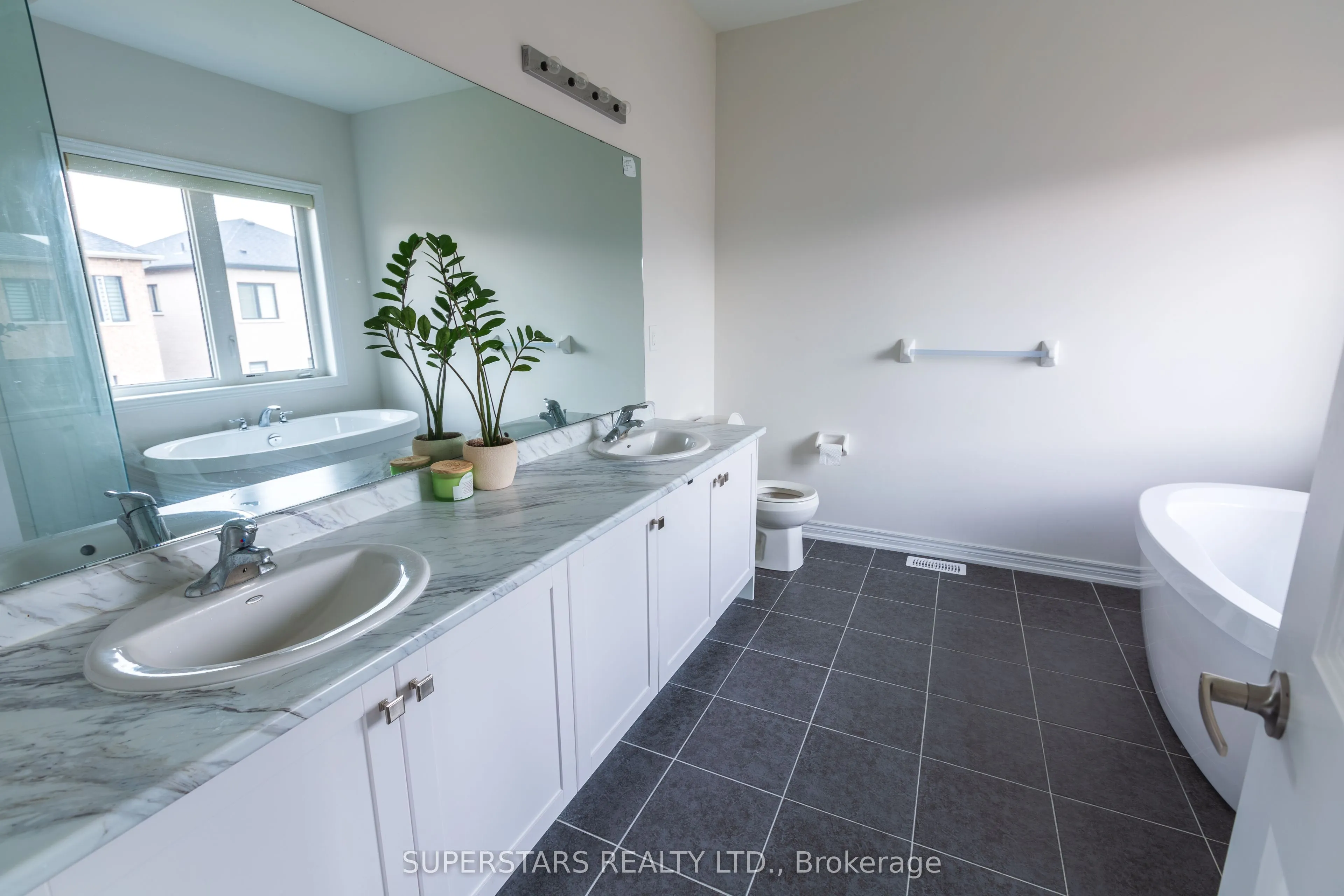 123 Micklefield Avenue