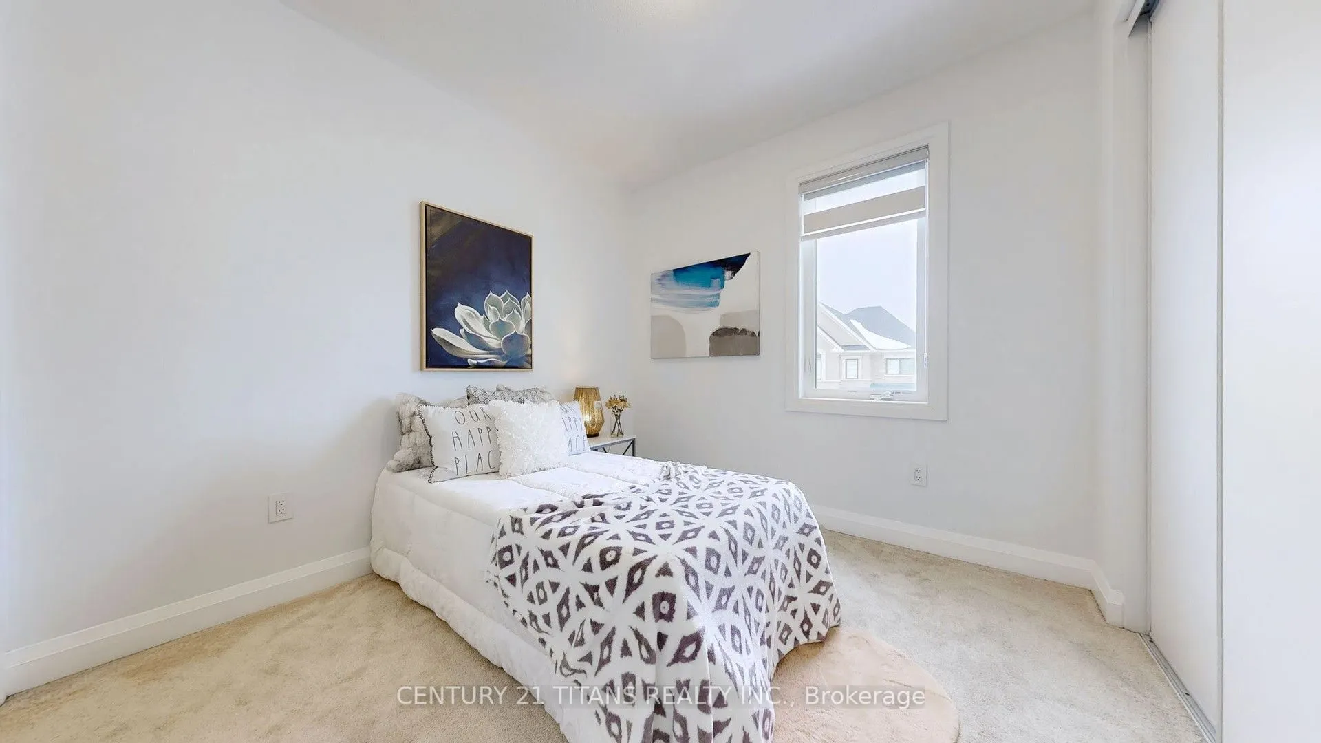 2909 Scotch Pine Lane