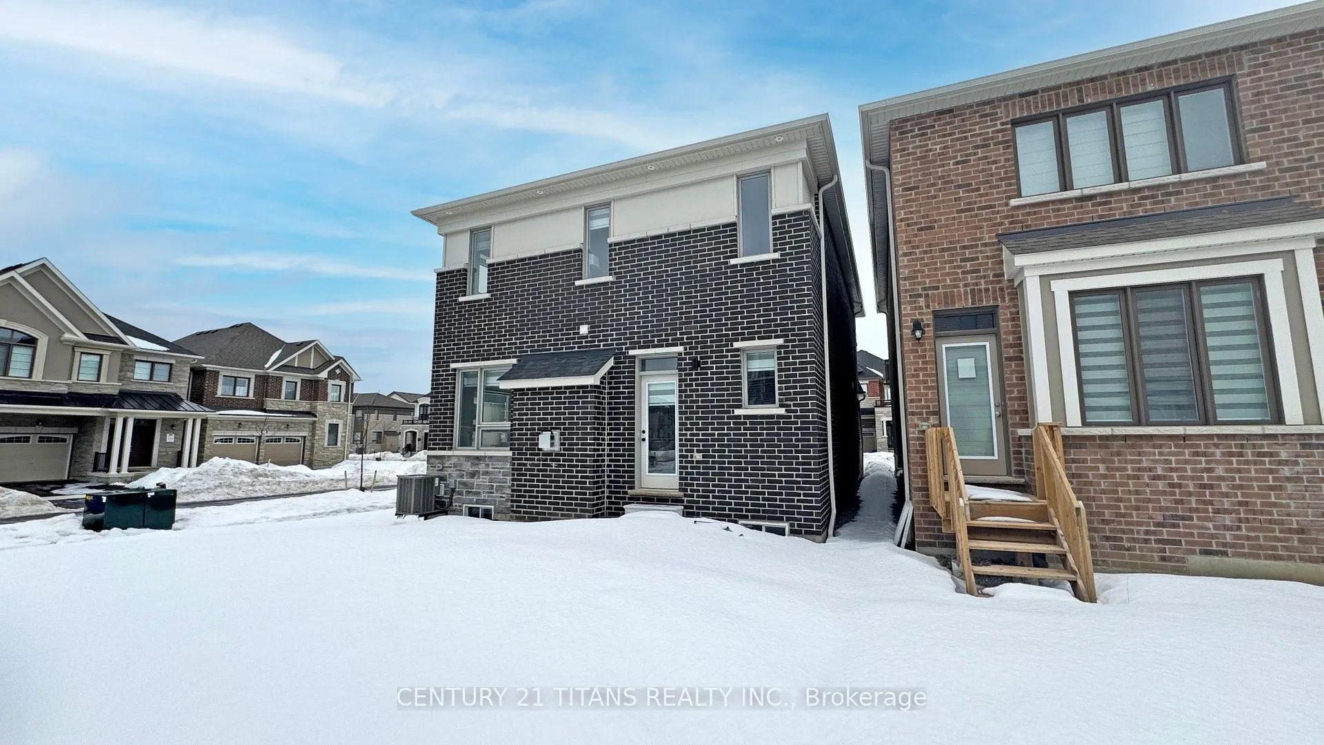 2909 Scotch Pine Lane