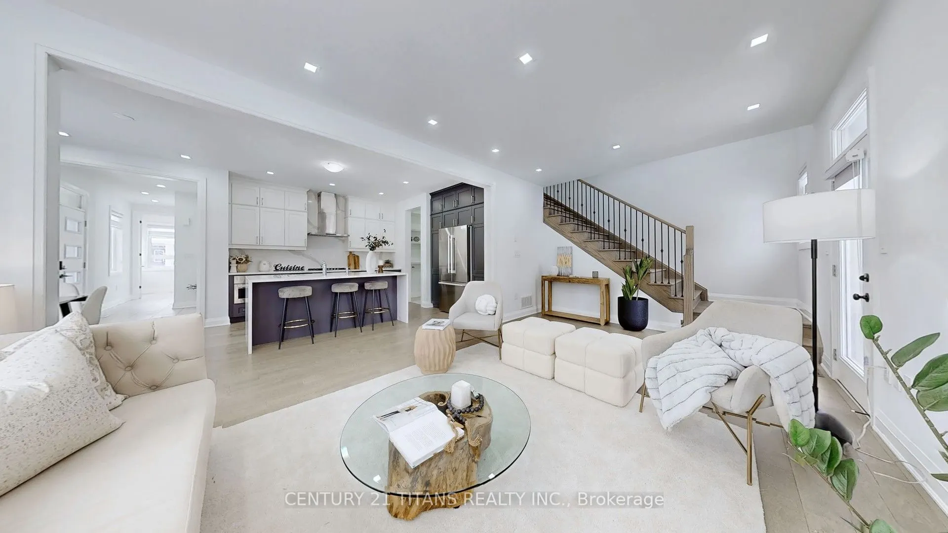 2909 Scotch Pine Lane