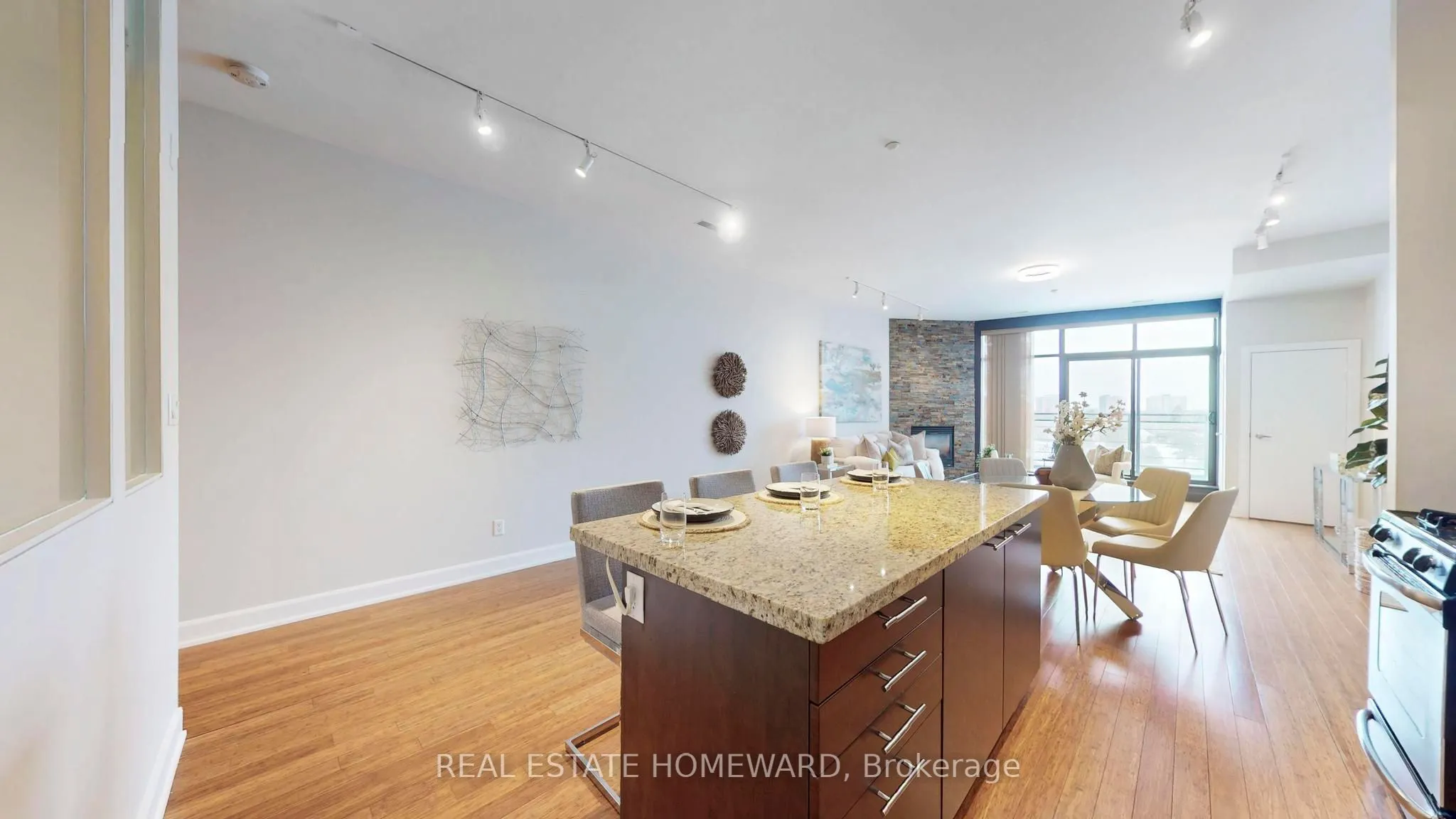 160 Fallingbrook Road, #304