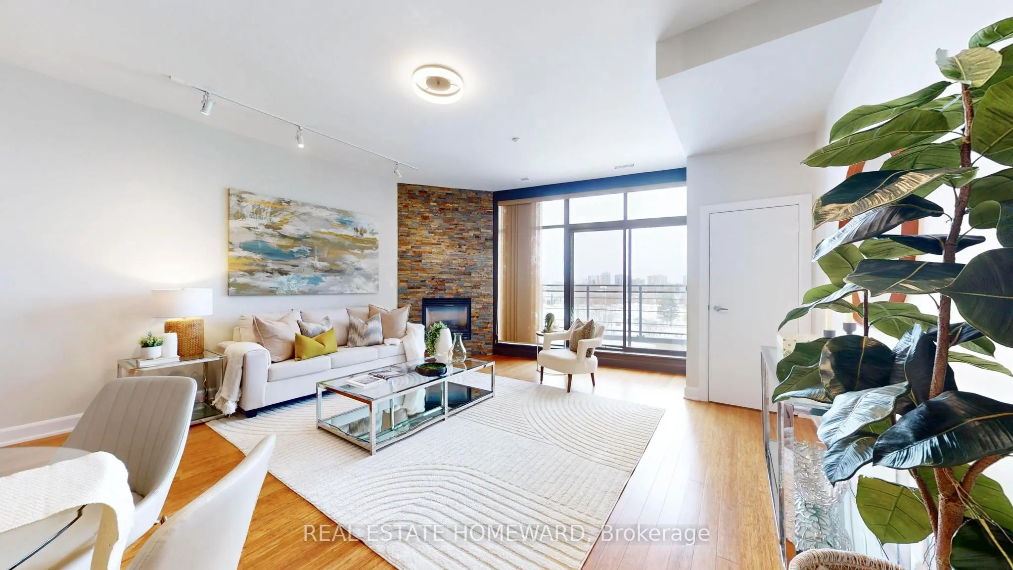 160 Fallingbrook Road, #304