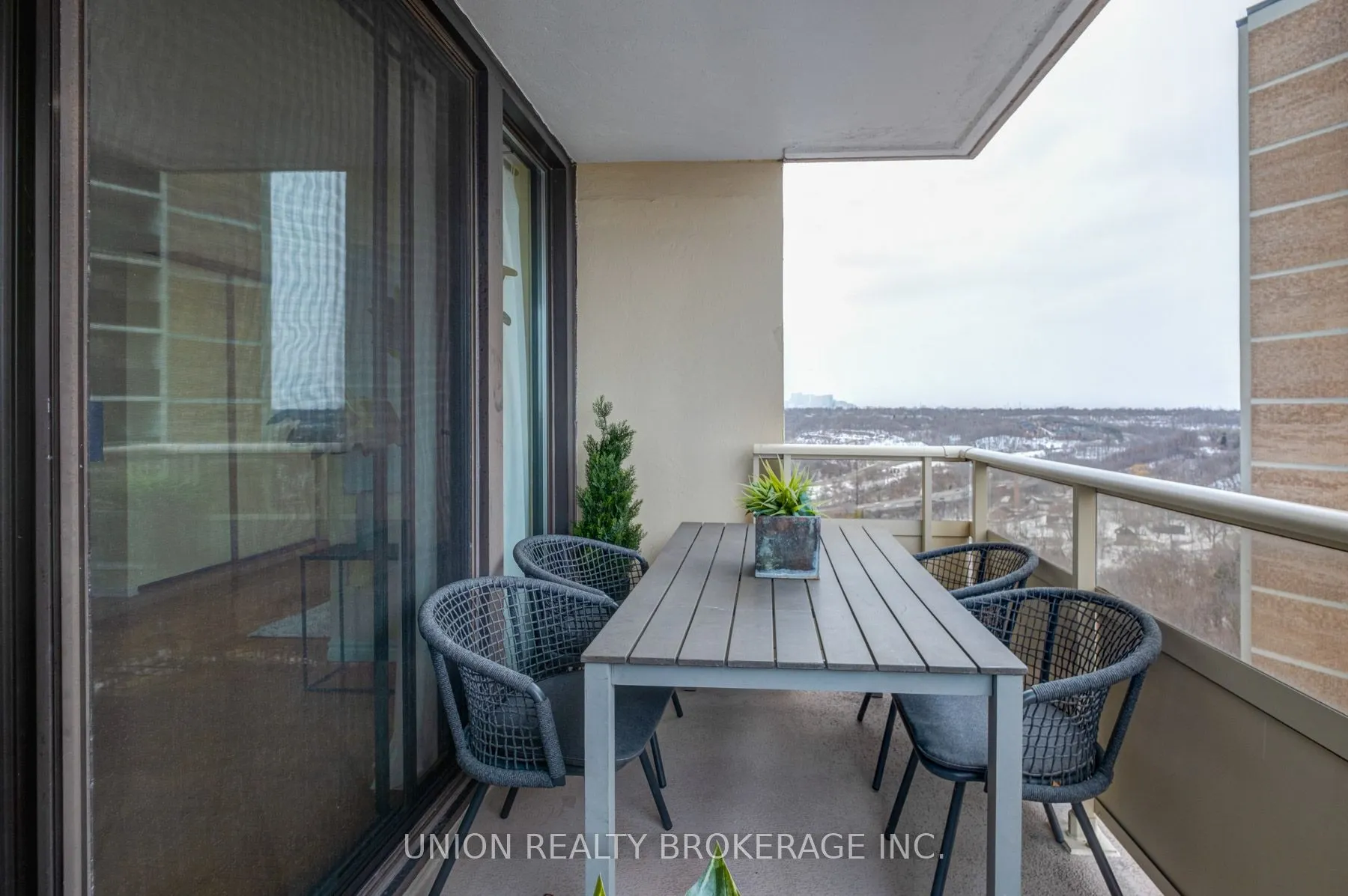 980 Broadview Avenue, #1202