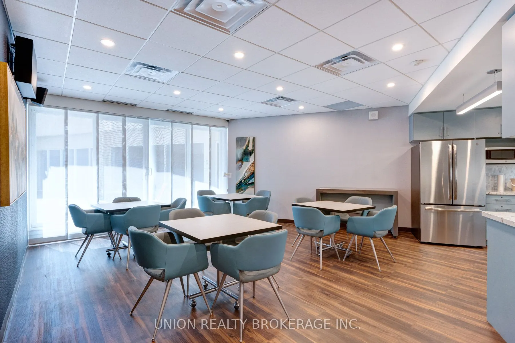 980 Broadview Avenue, #1202