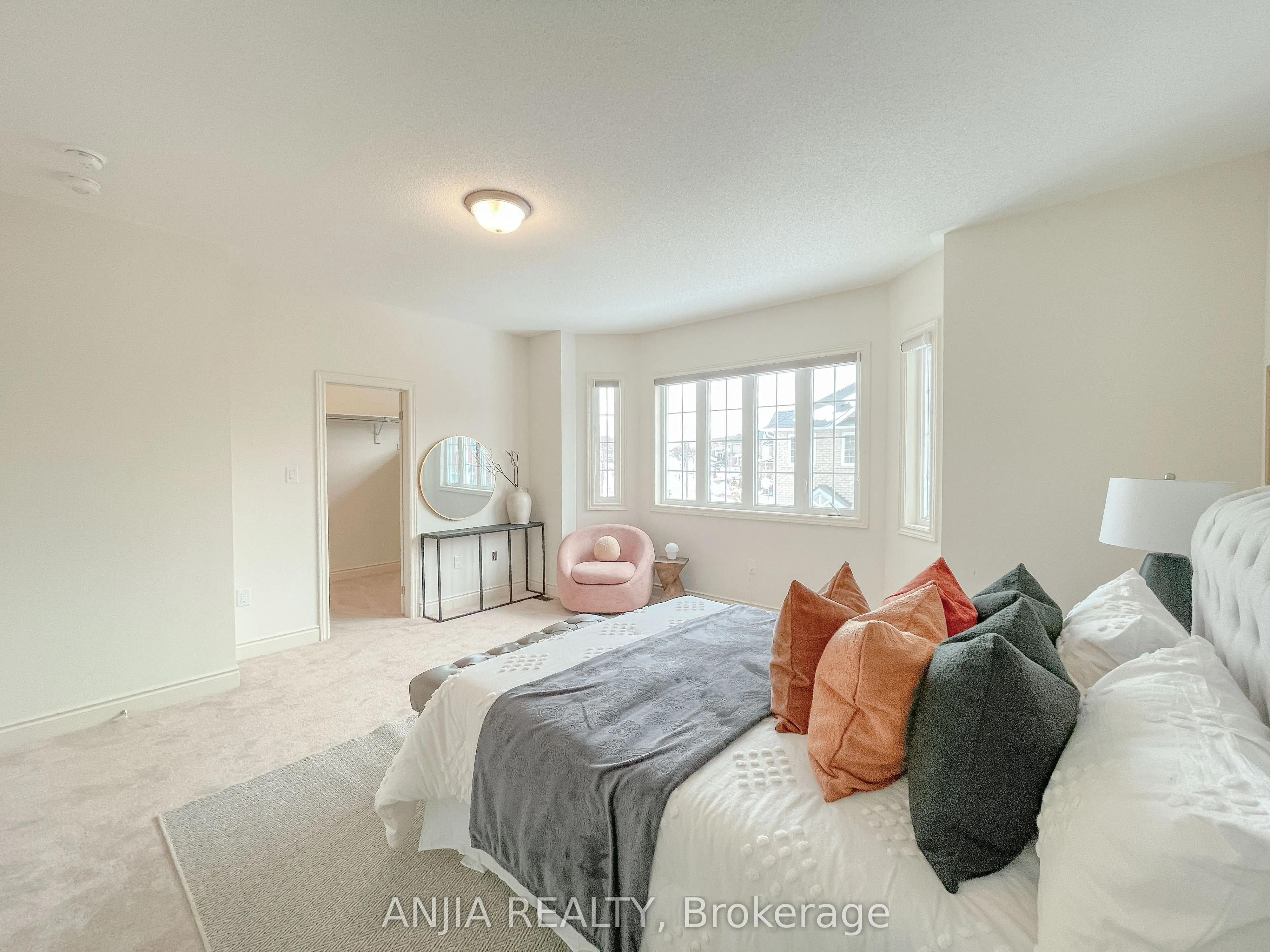 3 Creedon Crescent