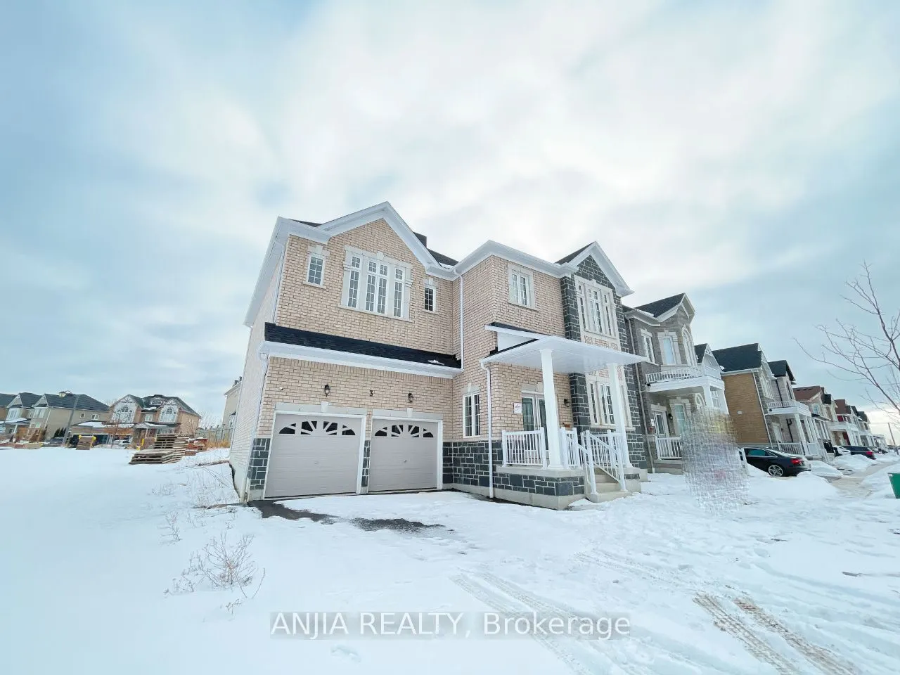 3 Creedon Crescent