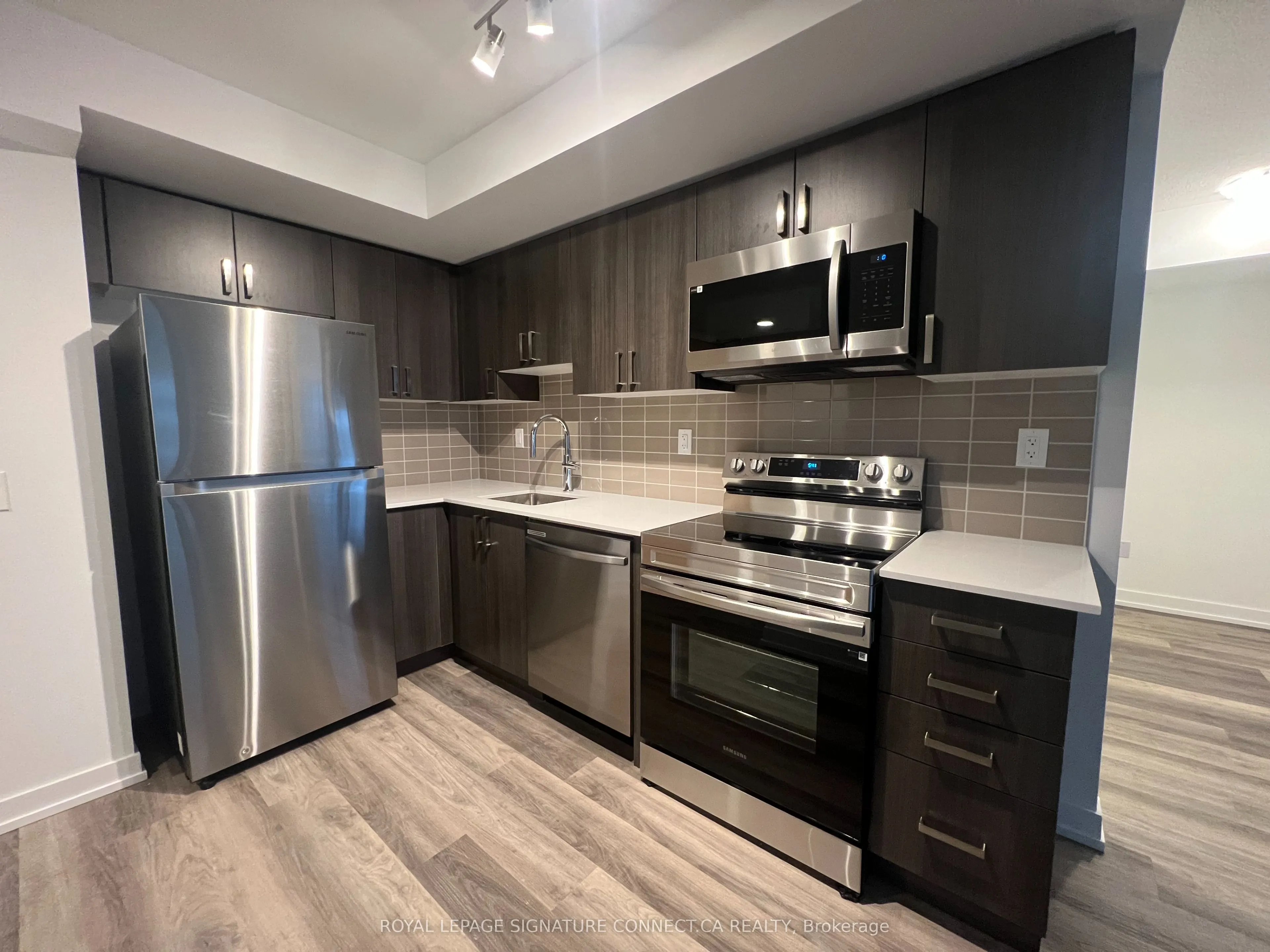 1435 Celebration Drive, #1005
