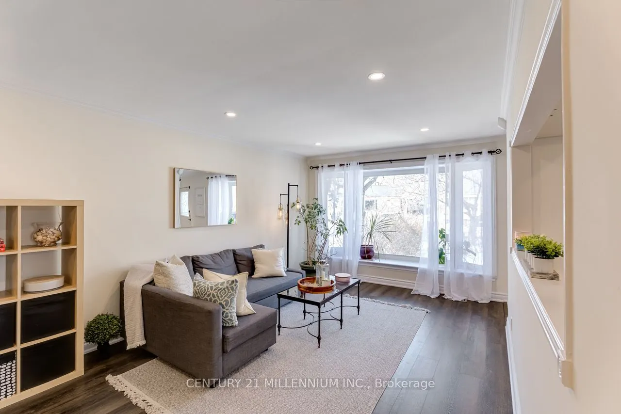 61 Newlands Avenue