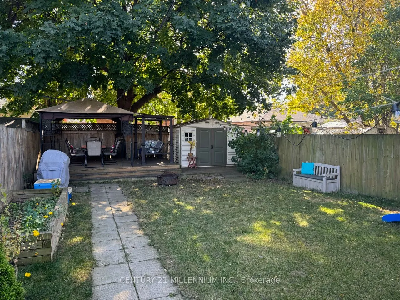 61 Newlands Avenue