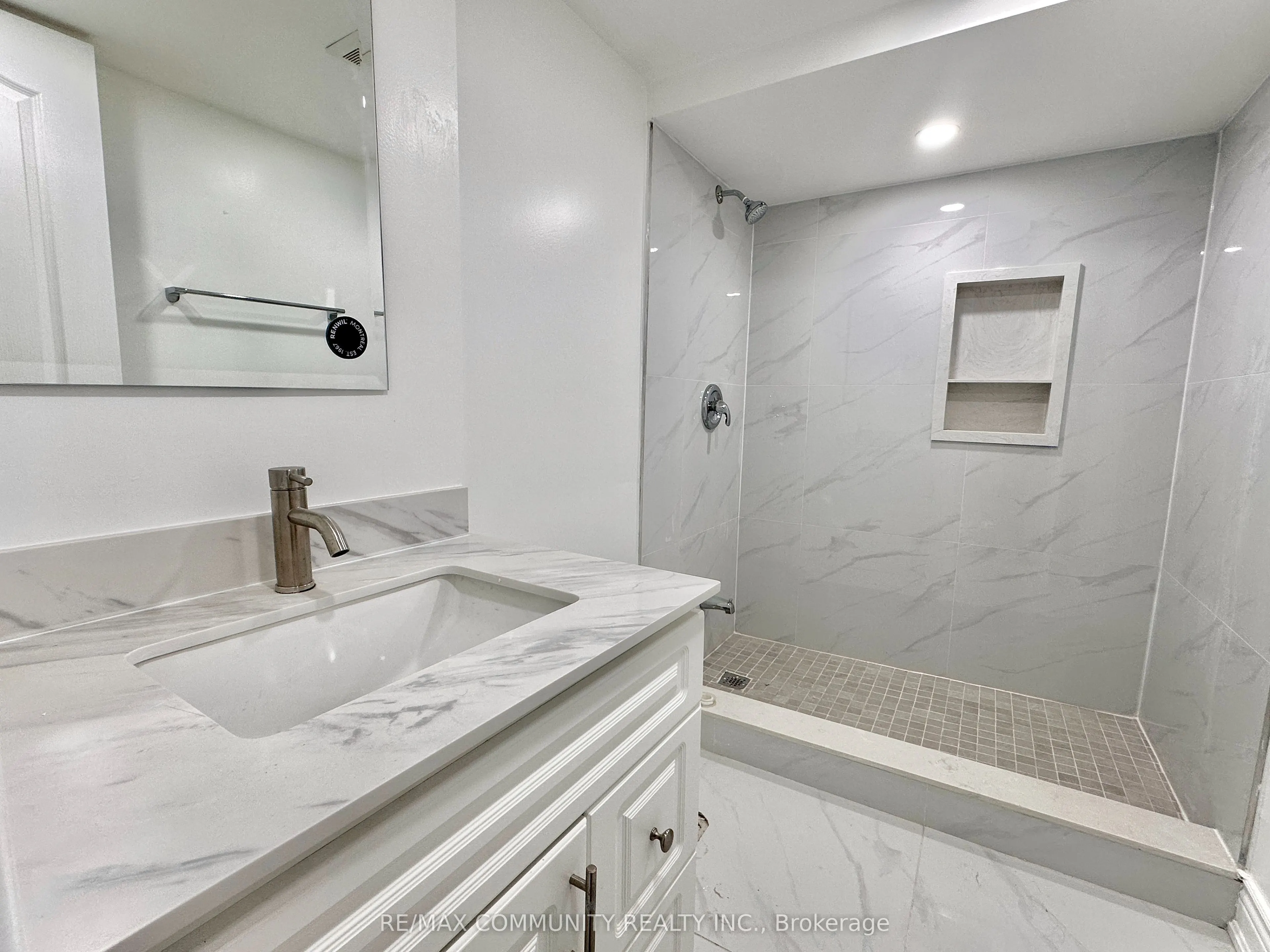 82 Warnford Circle